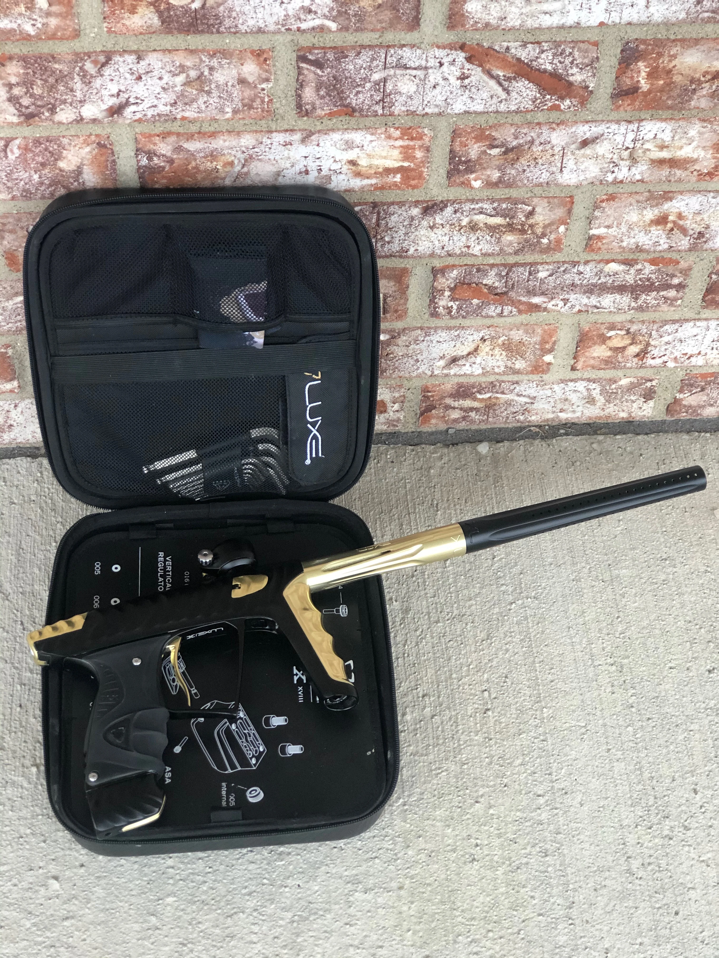 Used HK Army Luxe X Paintball Gun - Dust Black/Gold - Image 3