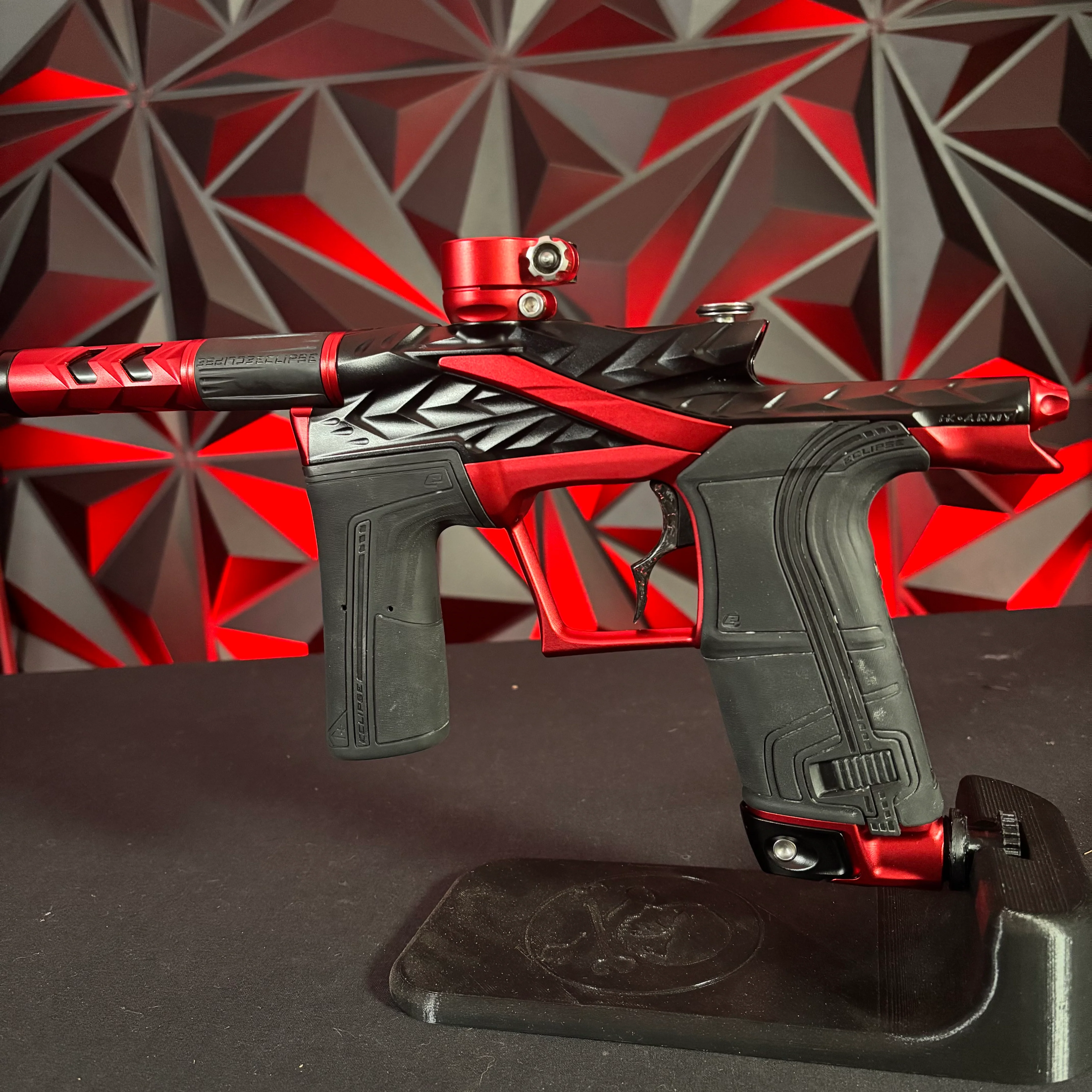 Used HK Army/Planet Eclipse LV2 Fossil Paintball Gun - Black/ Red - Image 4