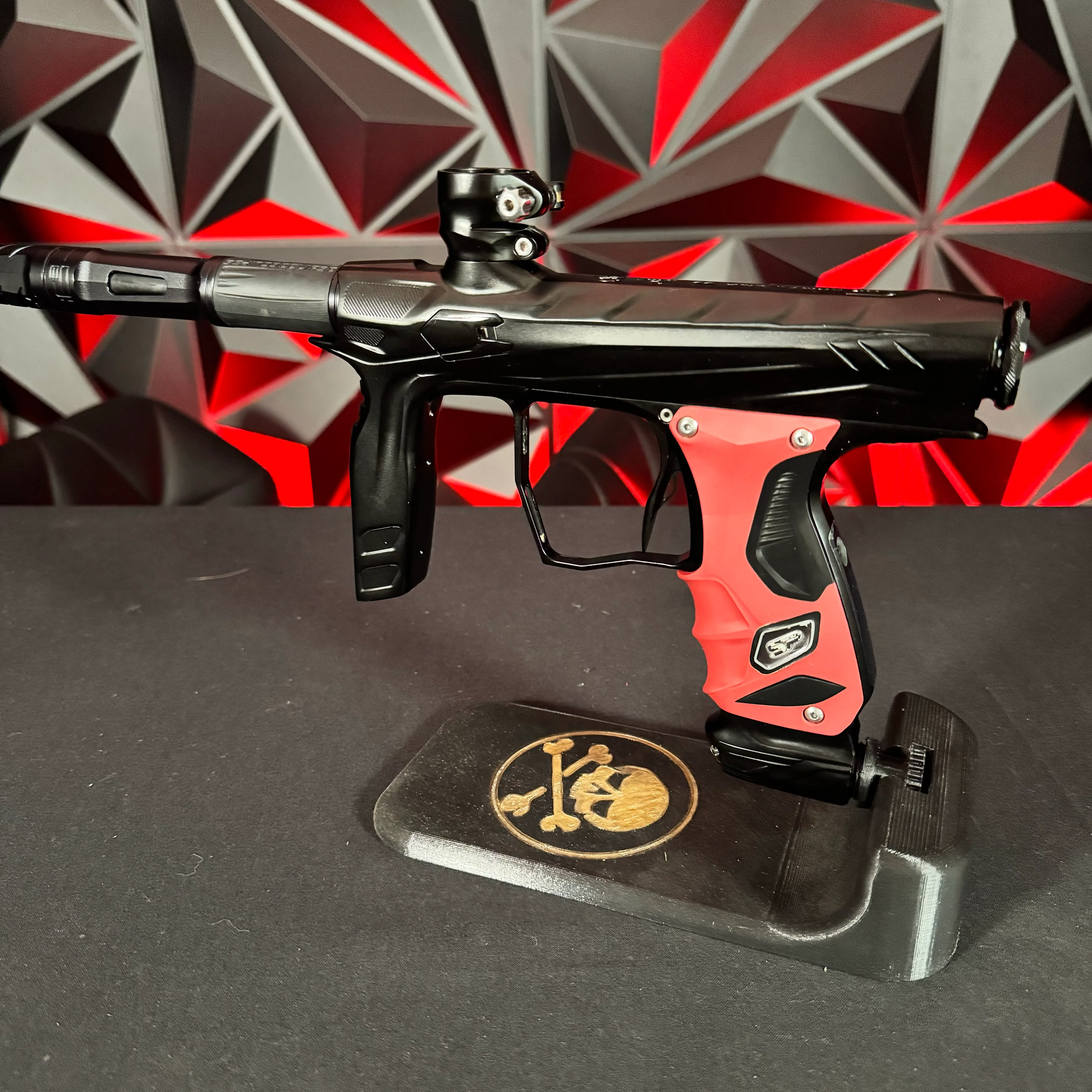 Used HK Army Shocker Amp Paintball Gun- Black - Image 3