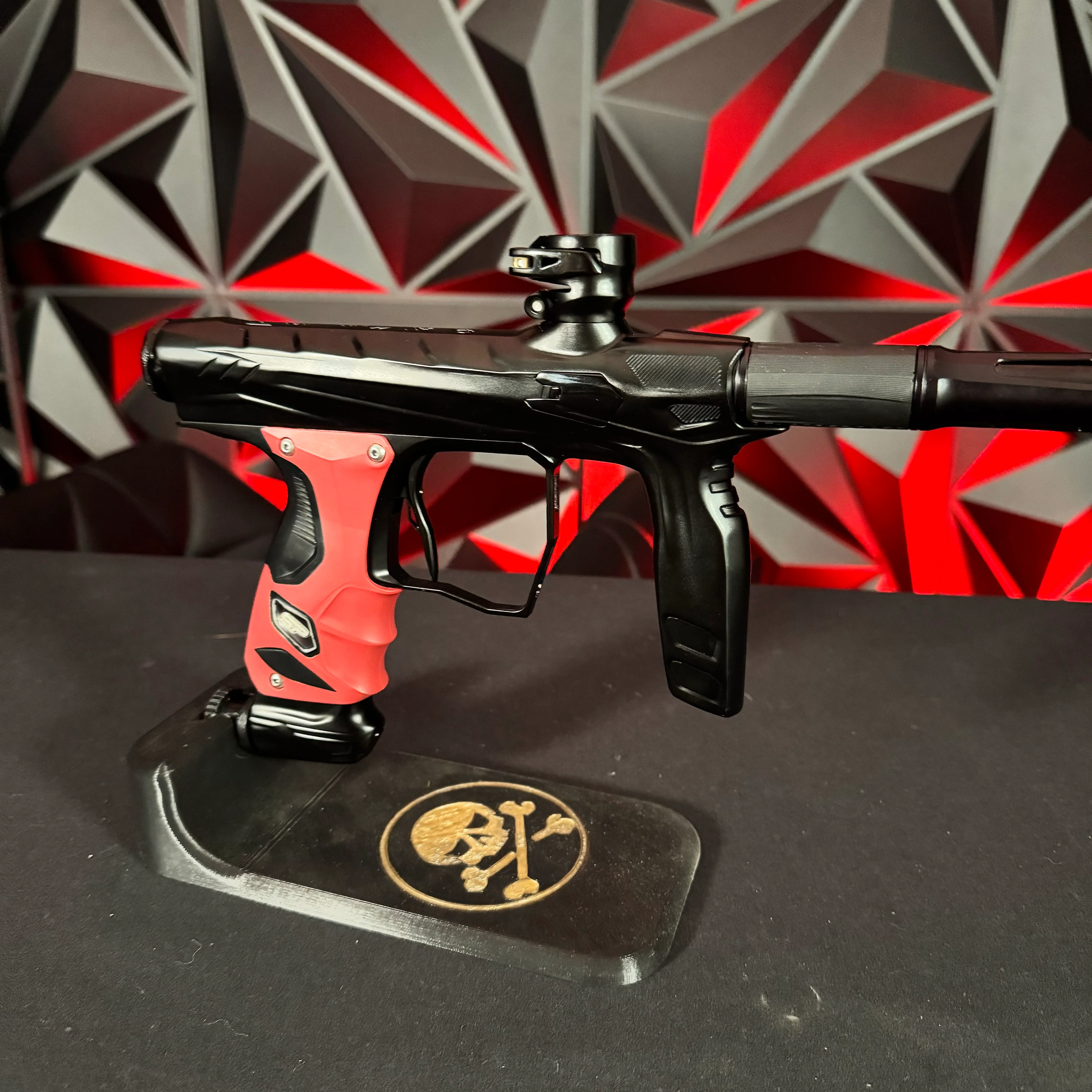 Used HK Army Shocker Amp Paintball Gun- Black - Image 4