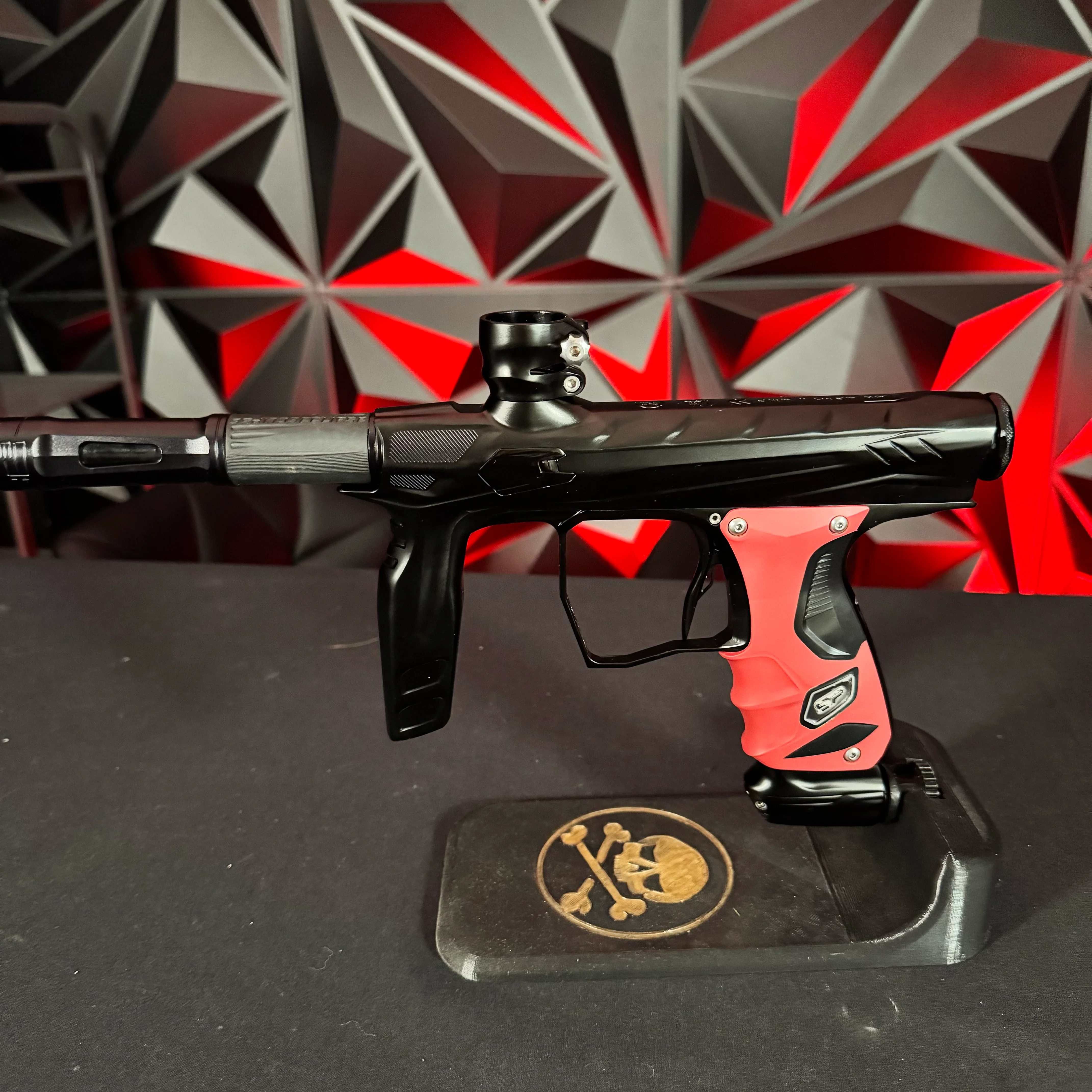Used HK Army Shocker Amp Paintball Gun- Black - Image 5