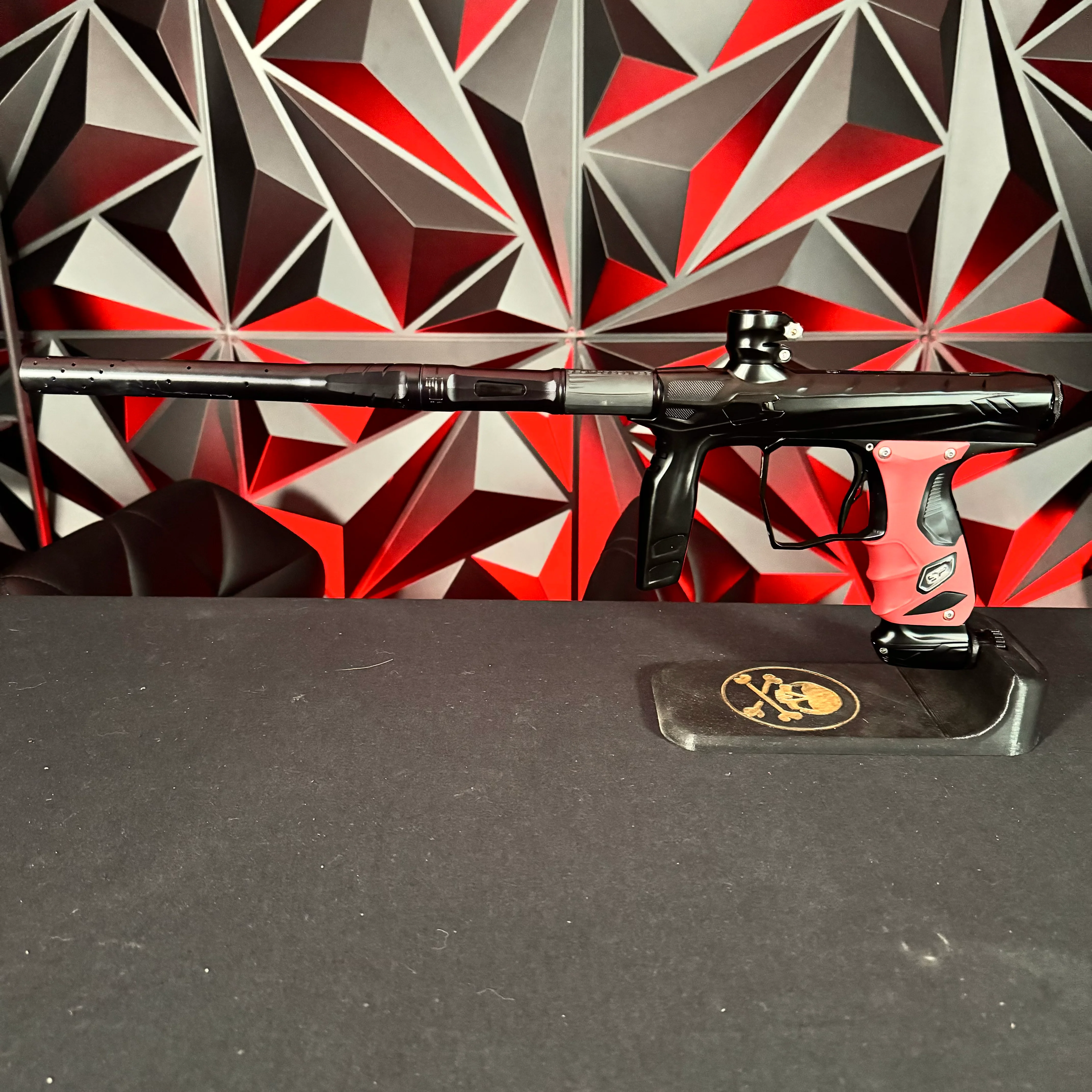Used HK Army Shocker Amp Paintball Gun- Black - Image 7