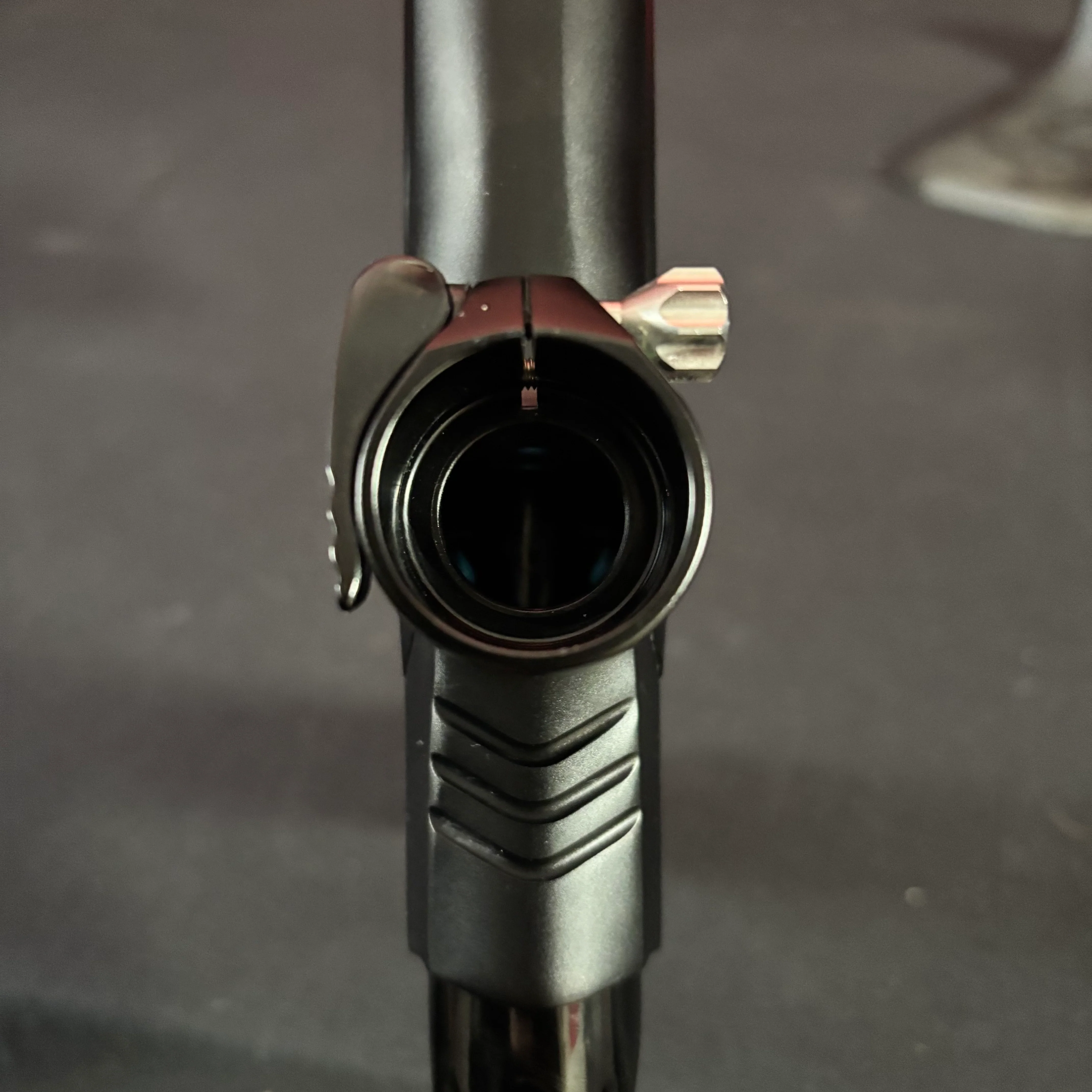 Used Shocker Amp Paintball Gun- Black/Pink - Image 9