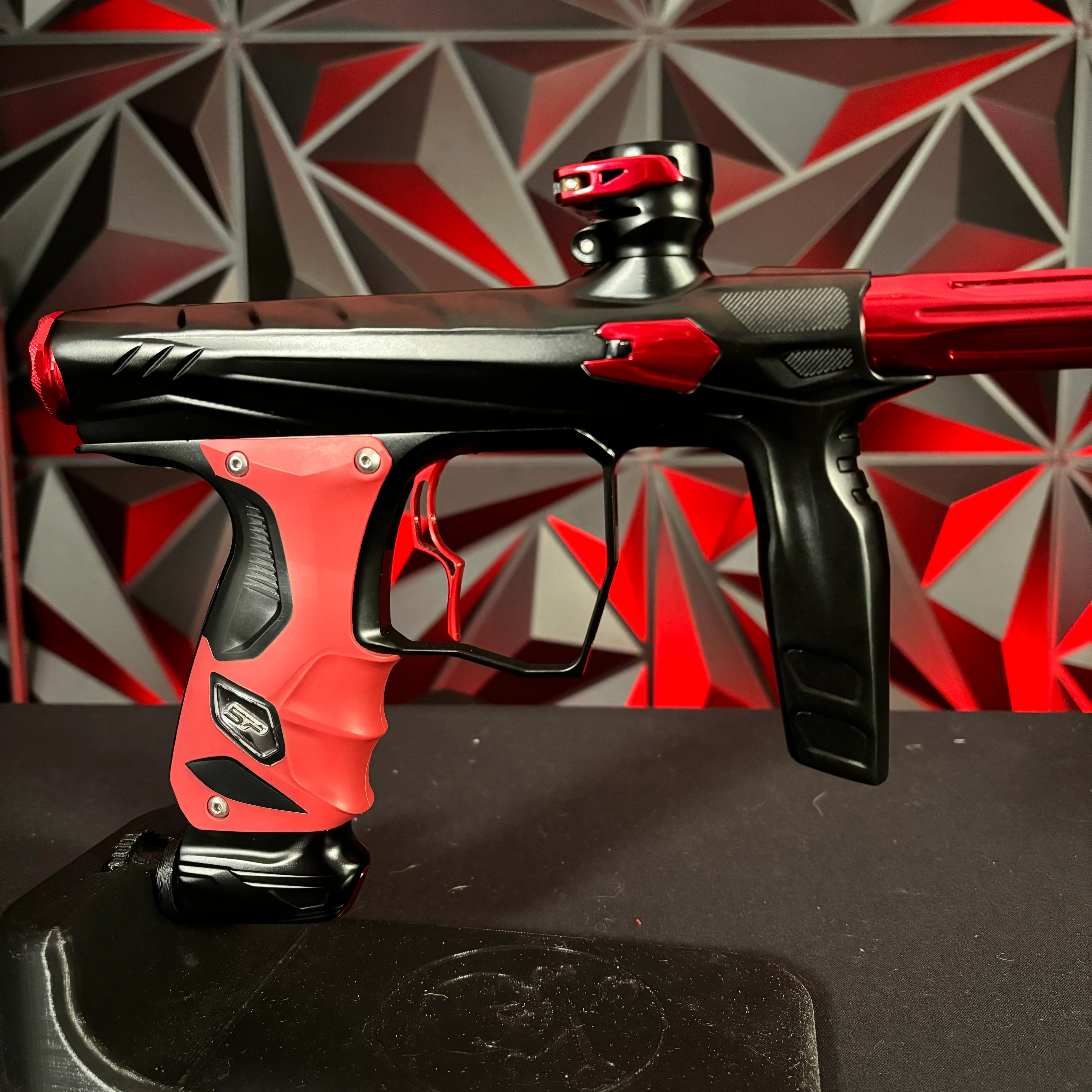 Used HK Army Shocker Amp Paintball Gun - Black/Red w/Infamous Deuce Trigger - Image 3
