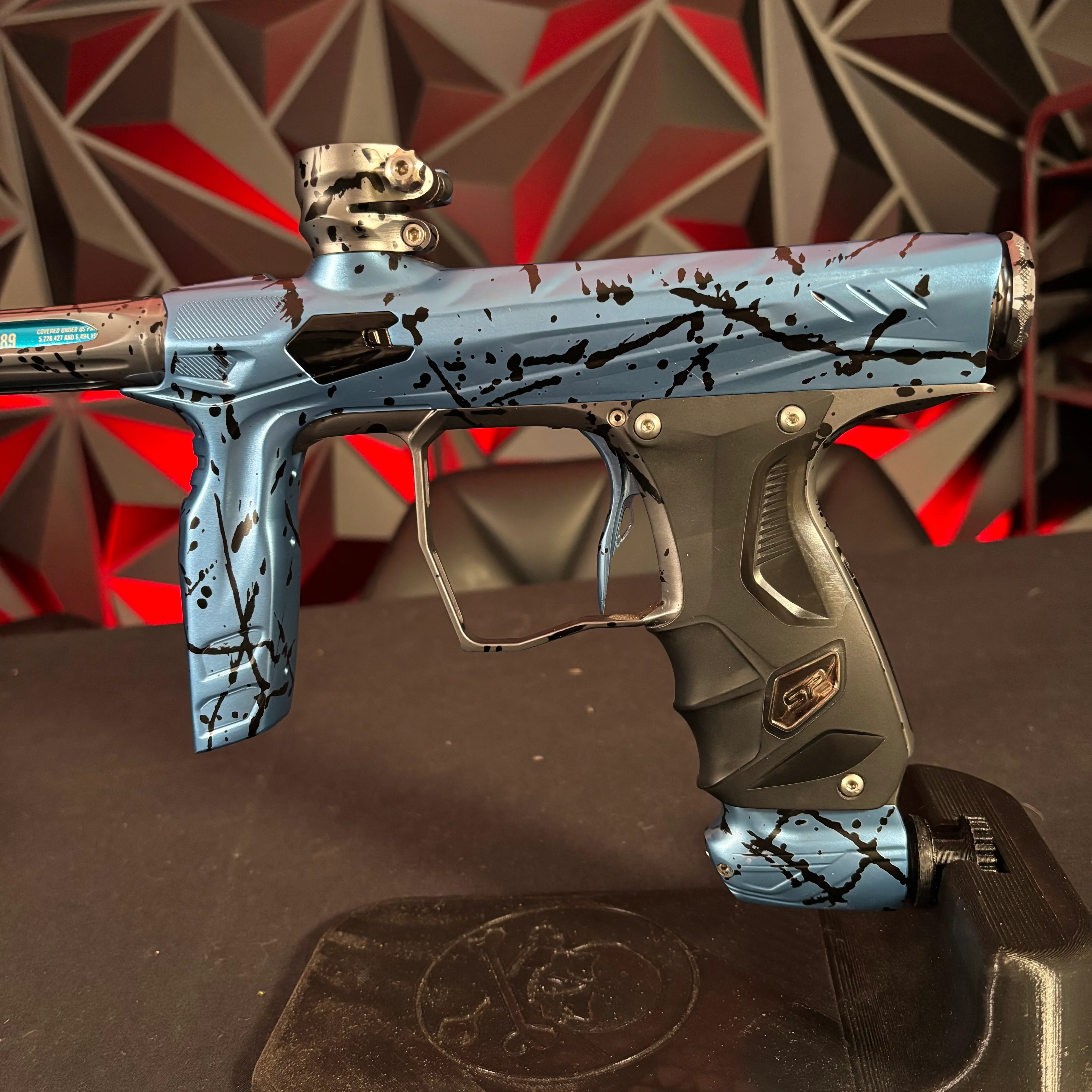 Used HK Army/Shocker Amp Paintball Gun - Blue/Black Splash - Image 3