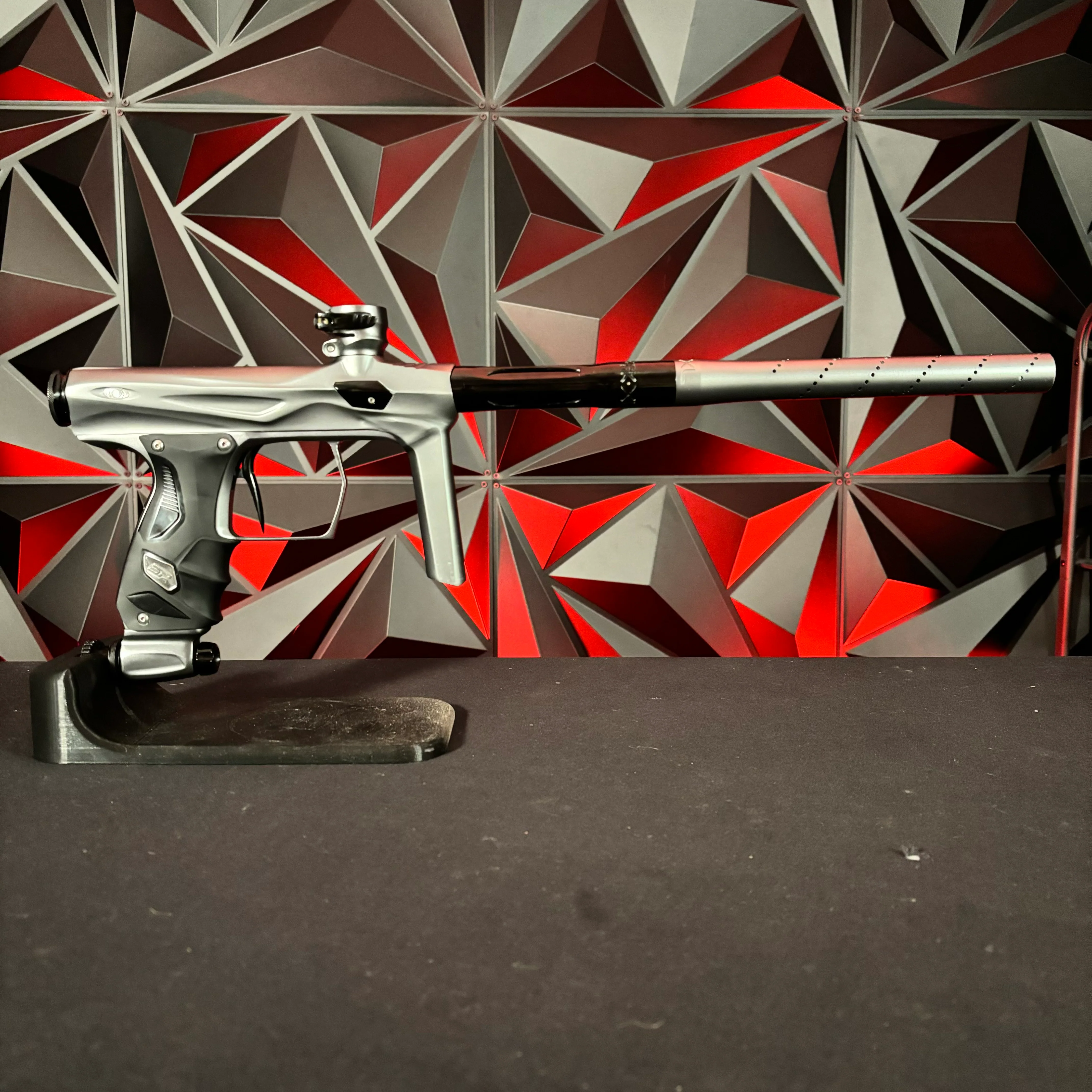 Used Shocker Amp Paintball Gun - Pewter - Image 6