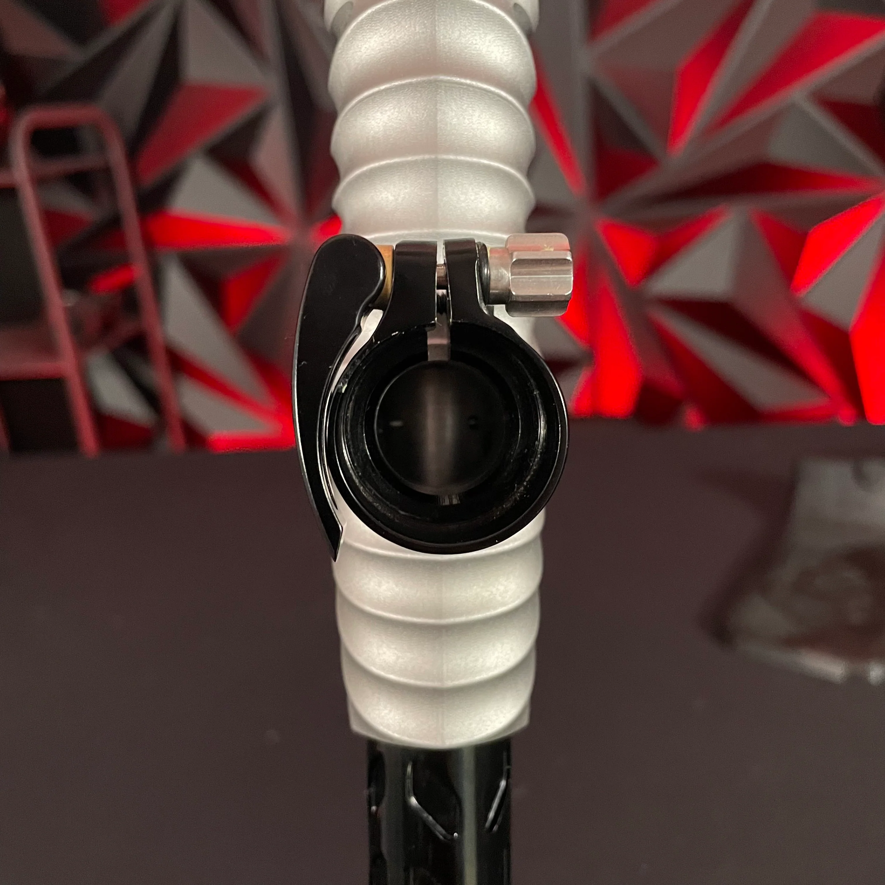 Used HK Army VCOM Ripper Paintball Gun - Dust White/Black - Image 9