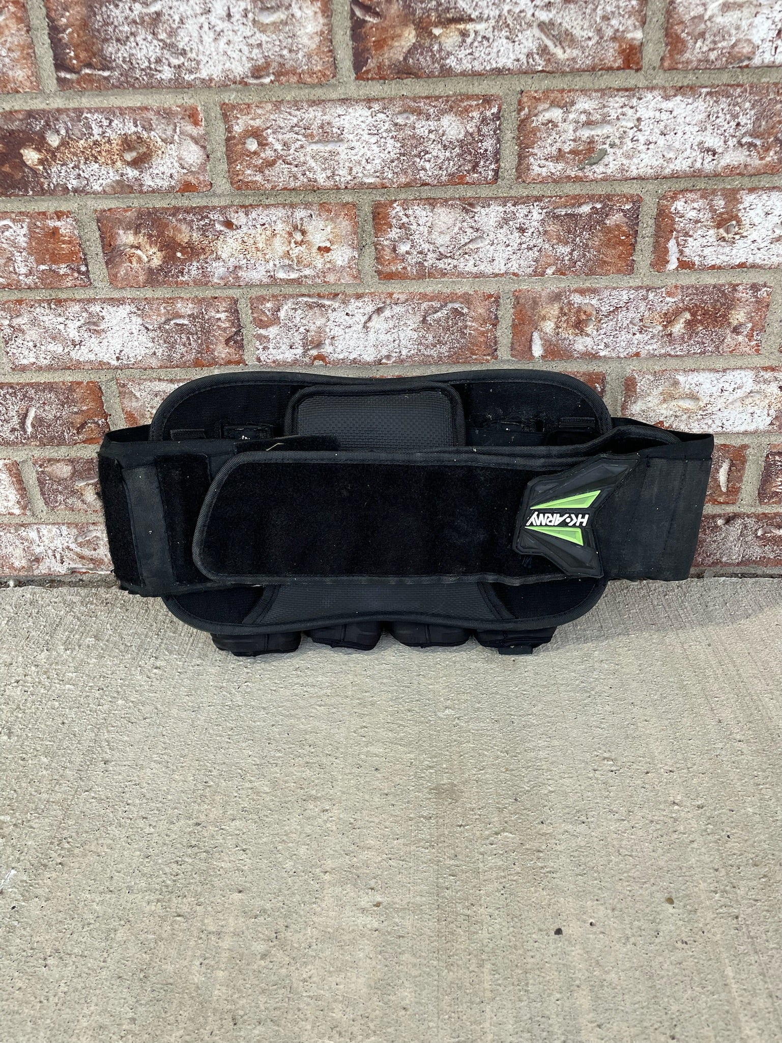 Used HK Army Zero G 4+7 Paintball Pod Pack- Black/Red/Green - Image 2