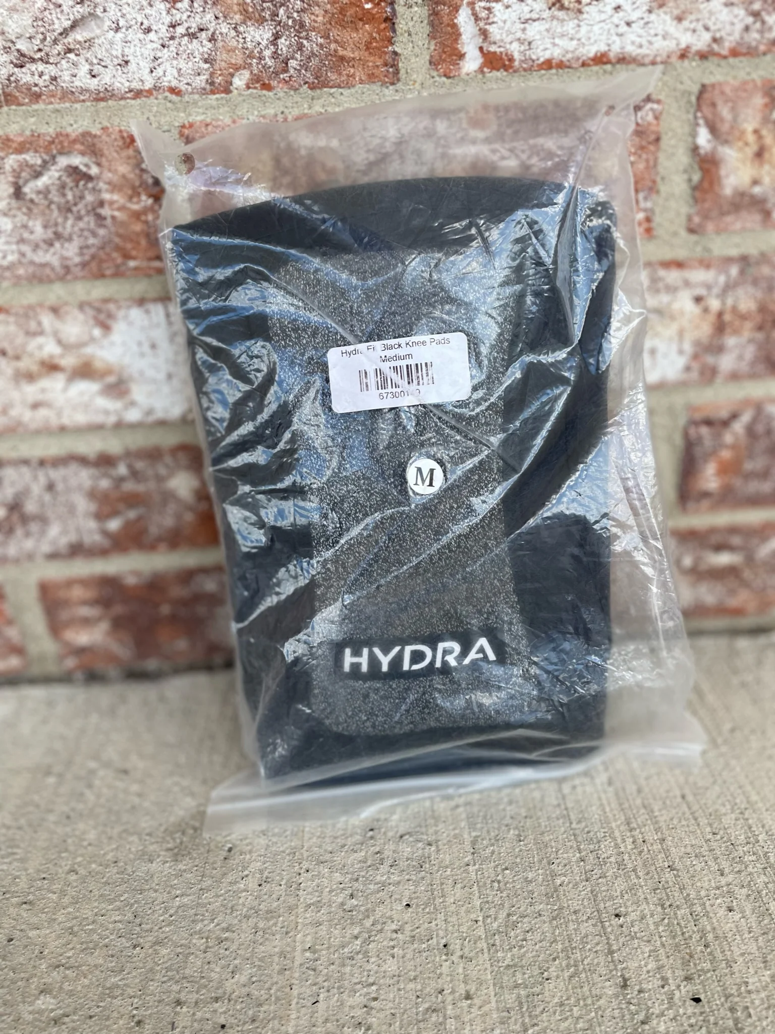 Used Hydra Fit Knee Pads - Medium - Image 2