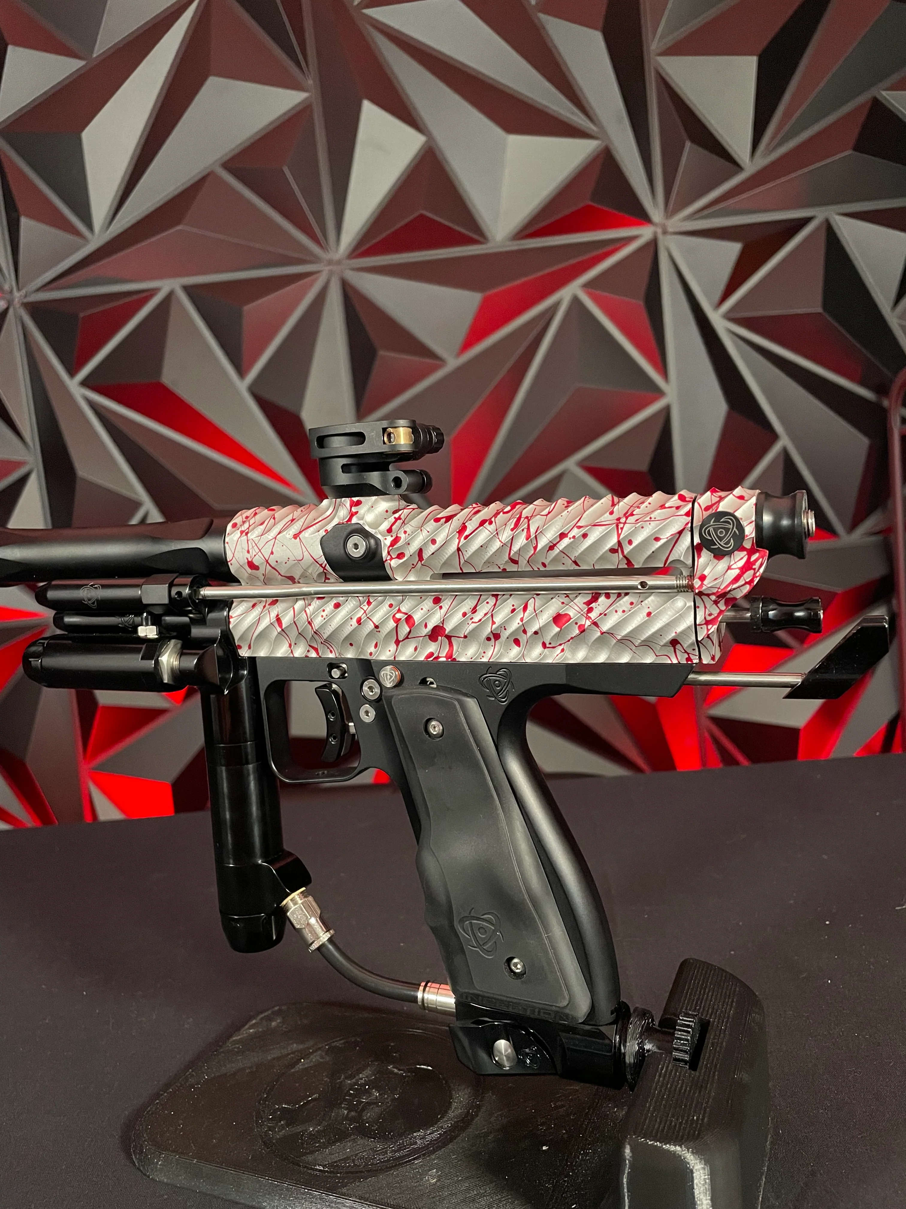 Used Inception Designs Twister Autococker Paintball Gun - Red Splash #128 w/4 Backs & 2 Tips - Image 2