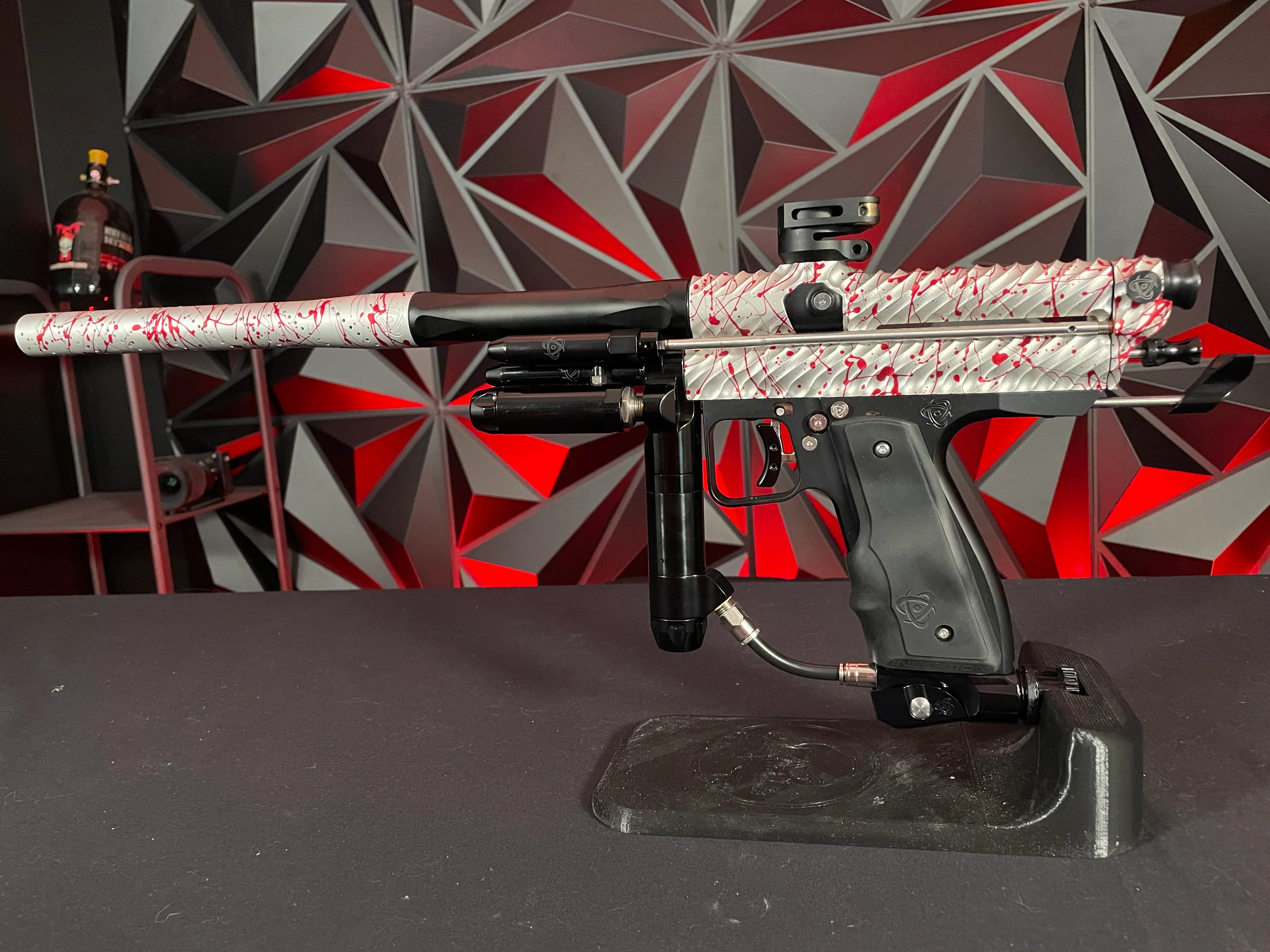 Used Inception Designs Twister Autococker Paintball Gun - Red Splash #128 w/4 Backs & 2 Tips - Image 6