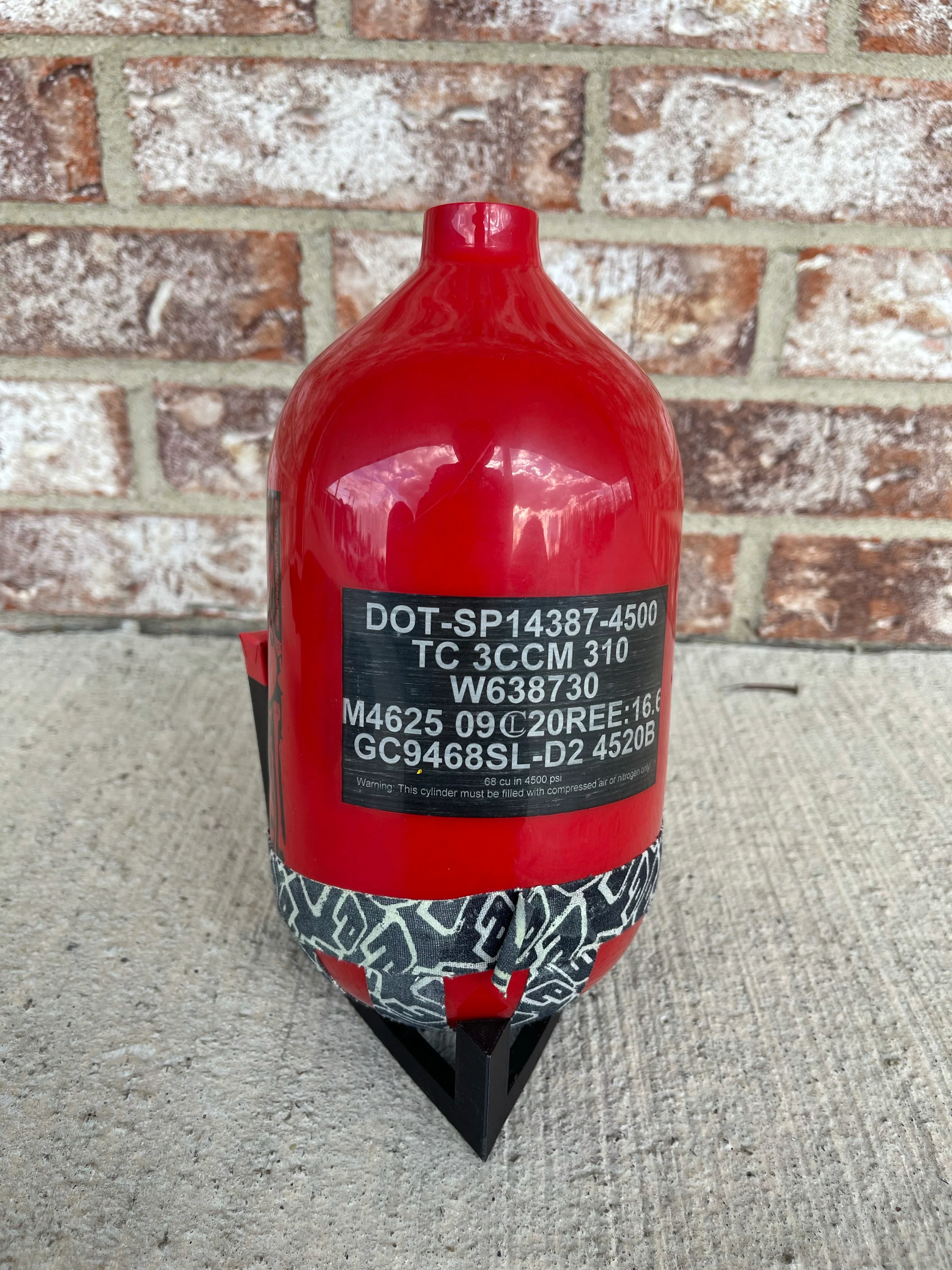 Used Infamous 68/4500 Bones Paintball Tank - Red / Black - Image 2