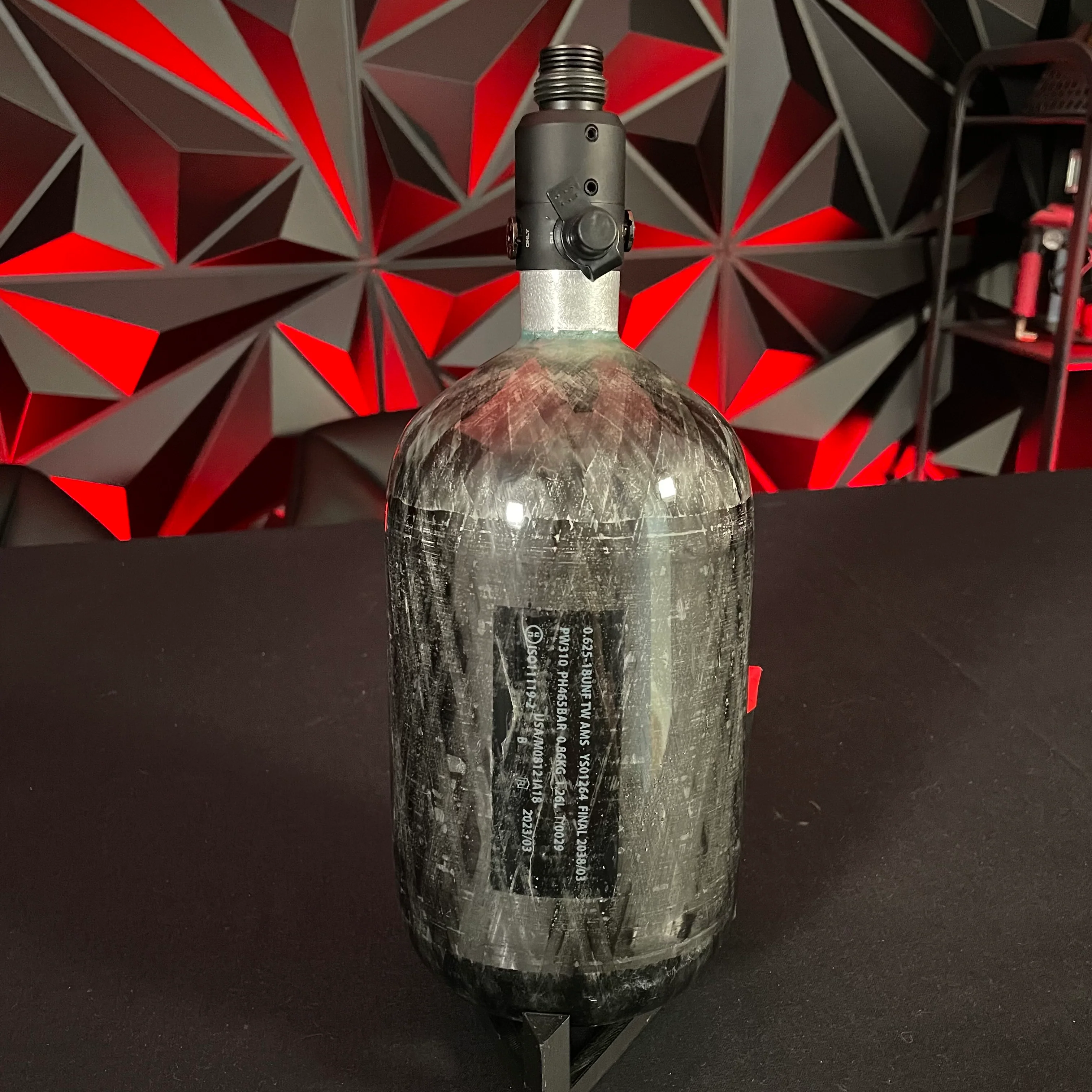 Used Infamous 78/4500 Featherweight Raw Carbon Fiber Paintball Tank - Dust Black Powerhouse TKO Regulator - Image 2