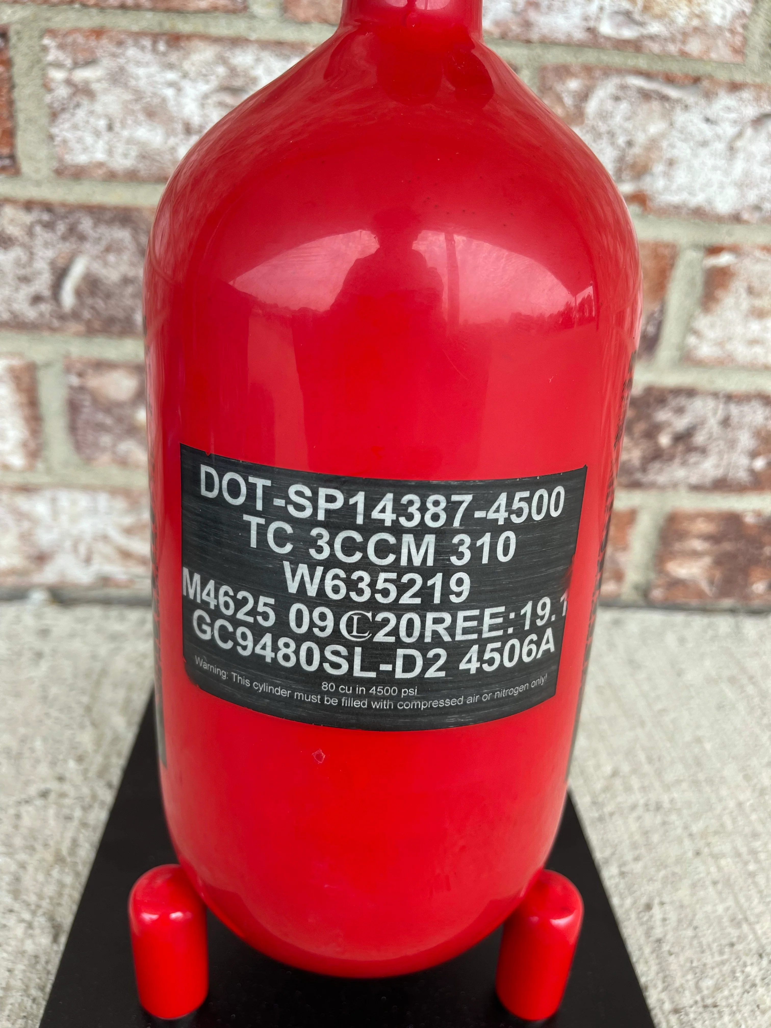 Used Infamous 80/4500 Paintball Tank - Red Savage Skull - Image 2