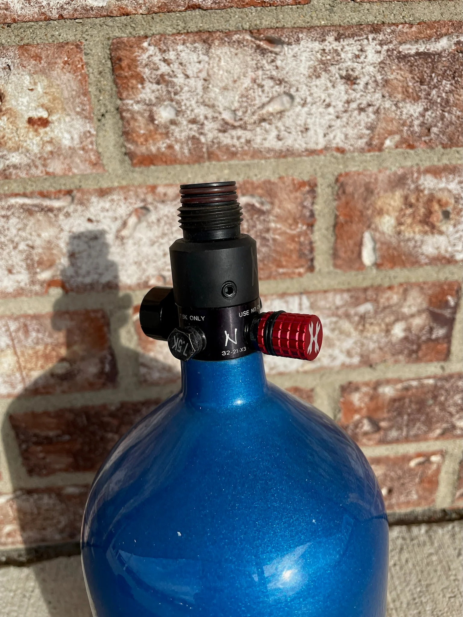 Used Infamous 80/4500 Skeleton Air Paintball Tank - Blue / Gold w/ Ninja Standard Regulator and Fill Nipple Cover - Image 4