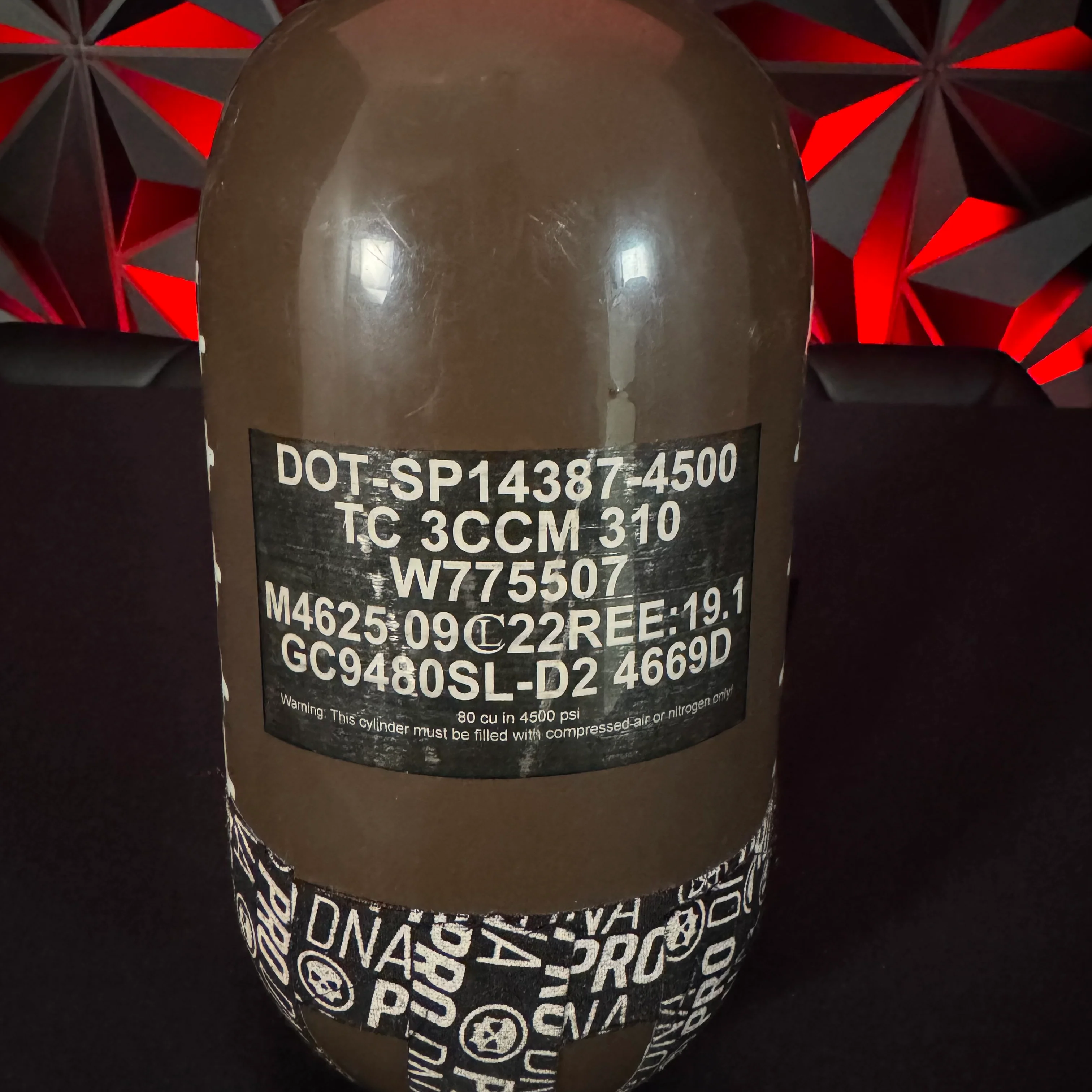Used Infamous Hormesis Colab 80/4500 Paintball Tank - Brown/White w/Ninja ProV2 Regulator - Image 4