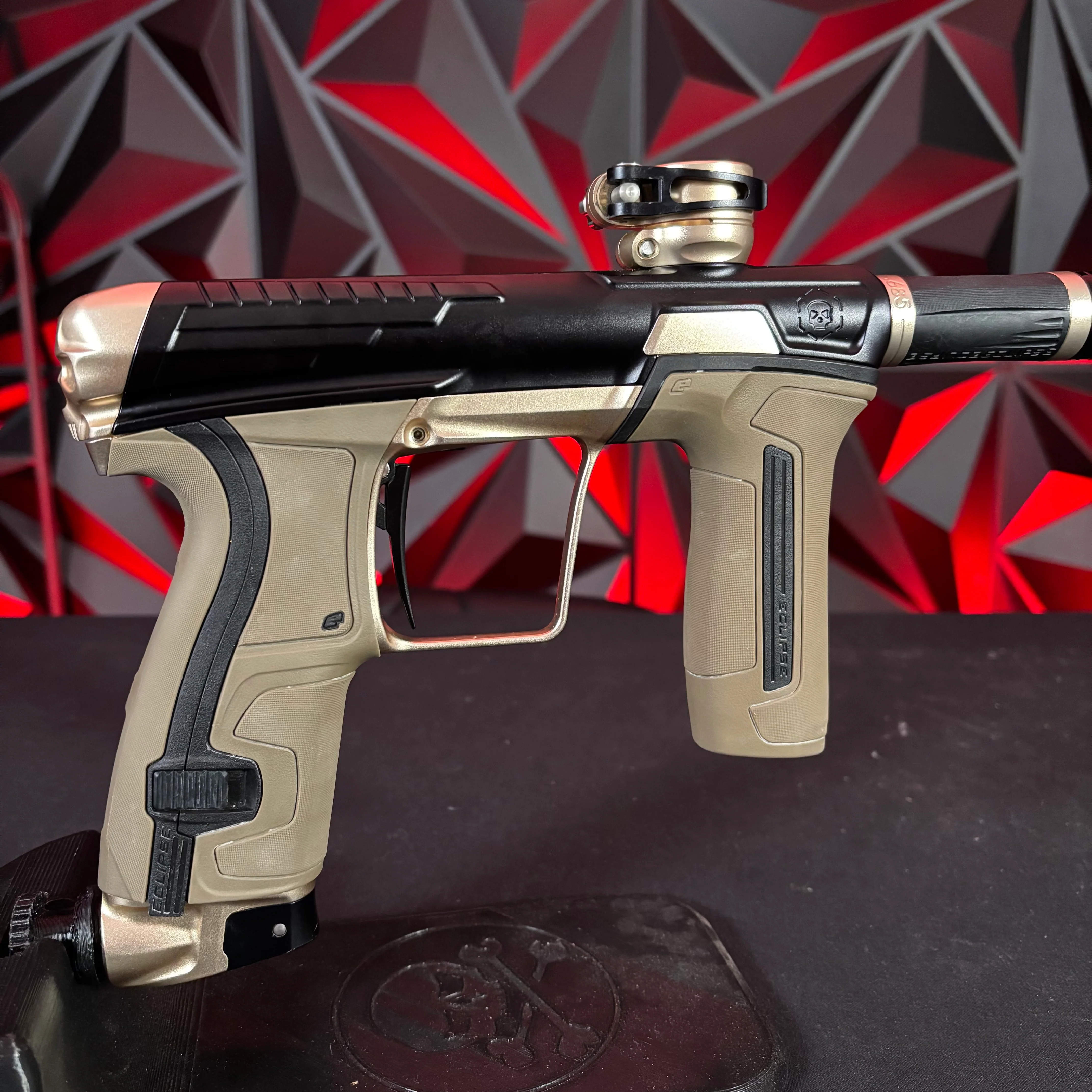 Used Infamous/Planet Eclipse CS2 Paintball Gun - Black/Sandstone w/ FDE grips - Image 2
