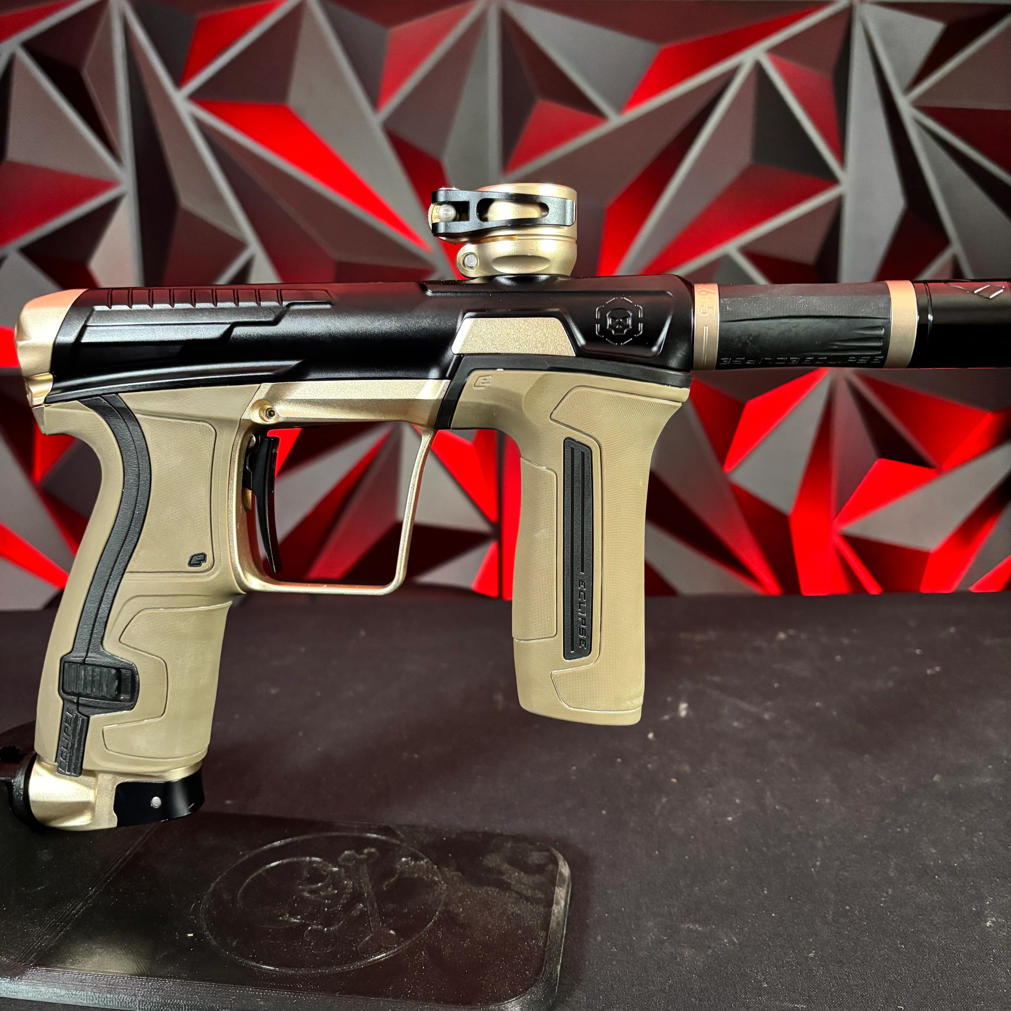 Used Infamous/Planet Eclipse CS2 Paintball Gun - Black/Sandstone w/ FDE grips - Image 3