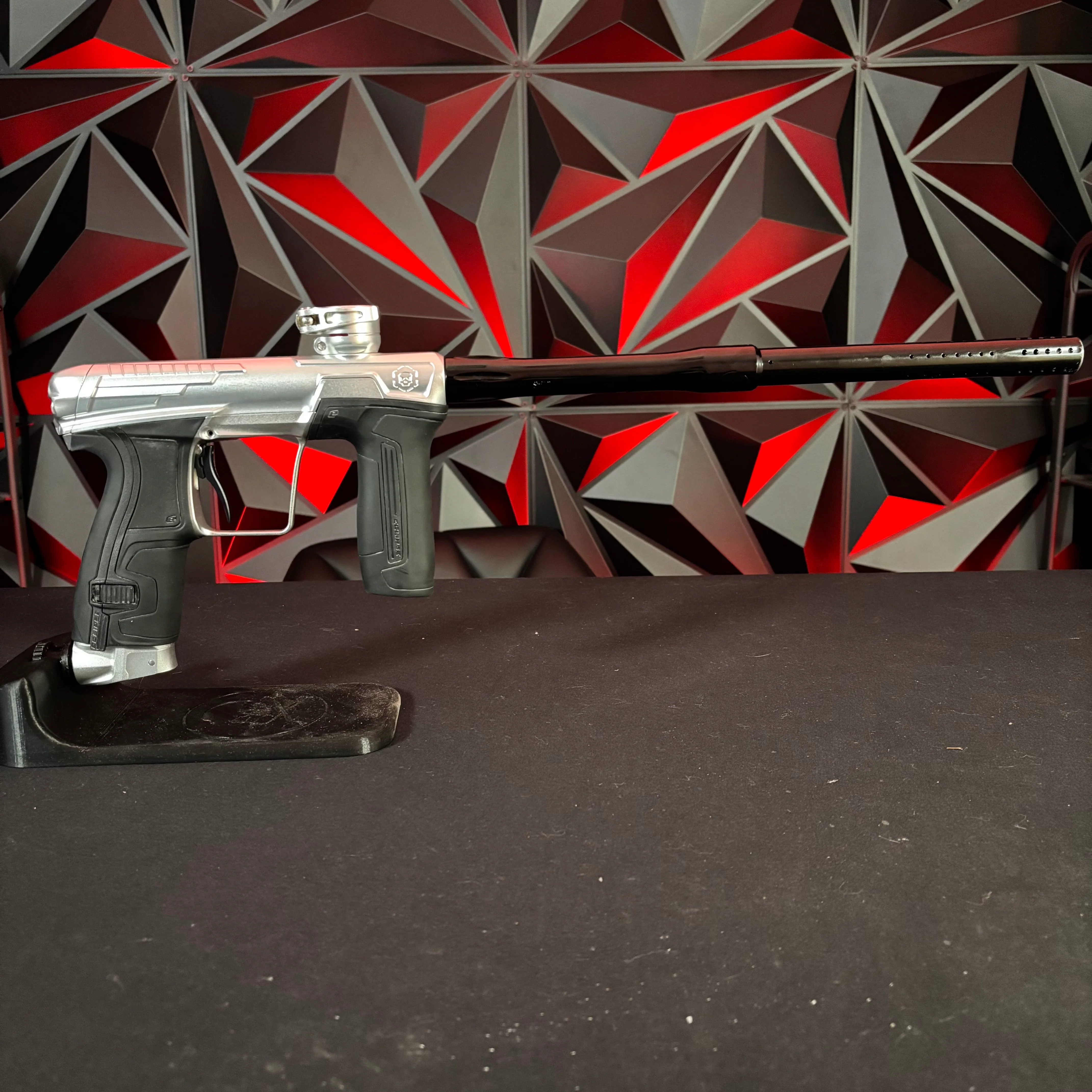 Used Infamous/Planet Eclipse CS2 Paintball Gun - Pure Silver w/ Dye UL-S Barrel - Image 6