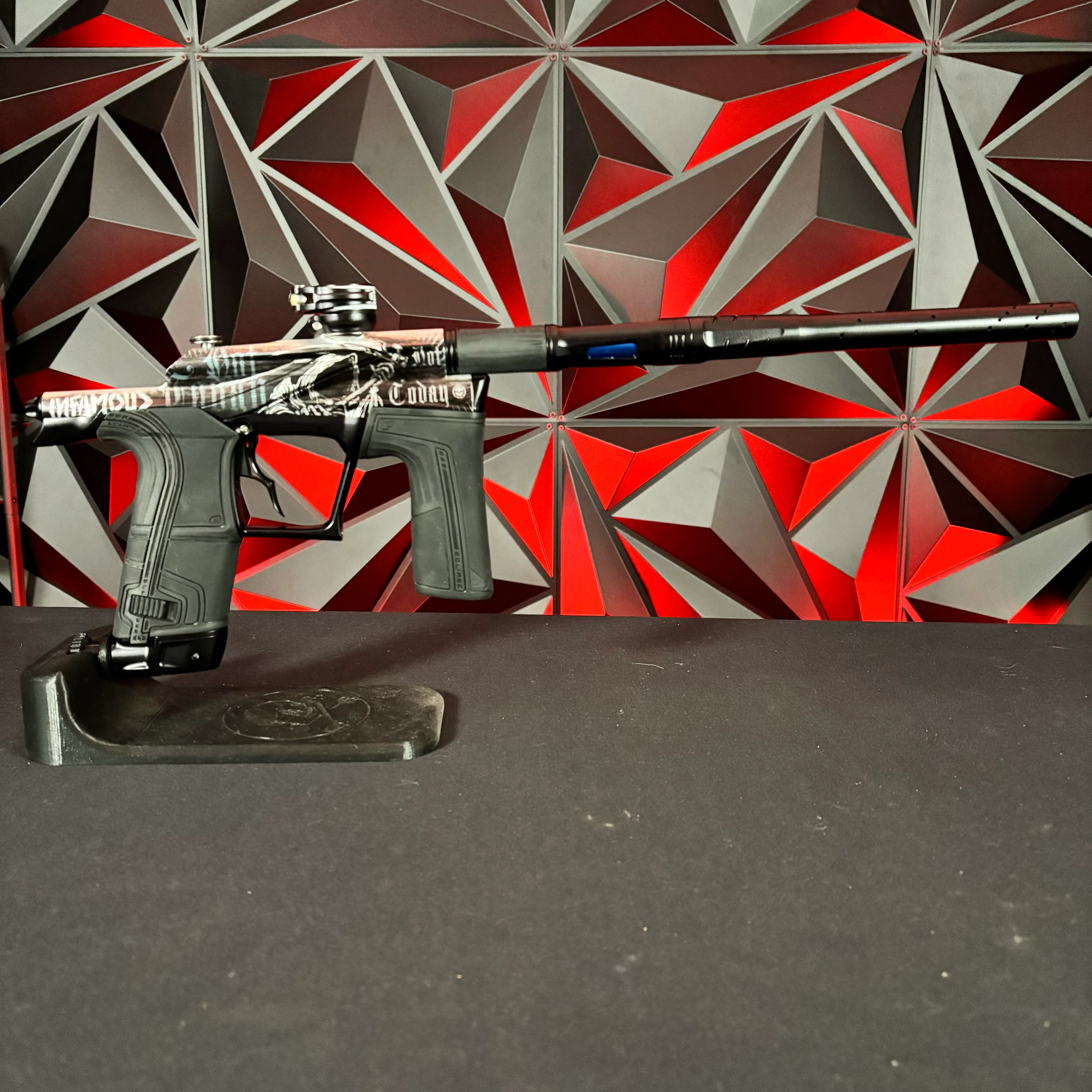 Used Infamous/Planet Eclipse LV2 Paintball Gun - Black/Grey Reaper w/Infamous Deuce Trigger & 2 PWR Inserts - Image 6