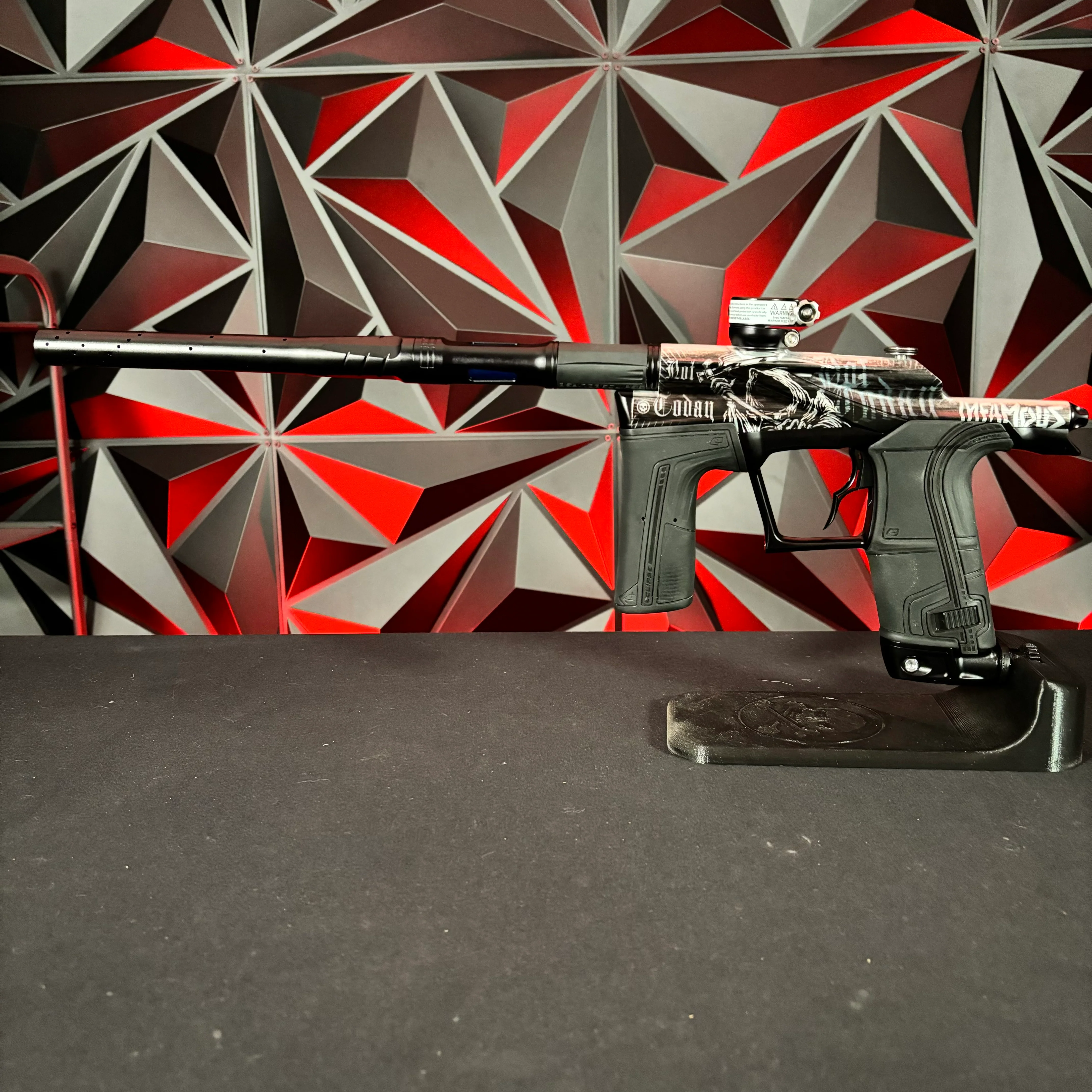 Used Infamous/Planet Eclipse LV2 Paintball Gun - Black/Grey Reaper w/Infamous Deuce Trigger & 2 PWR Inserts - Image 7