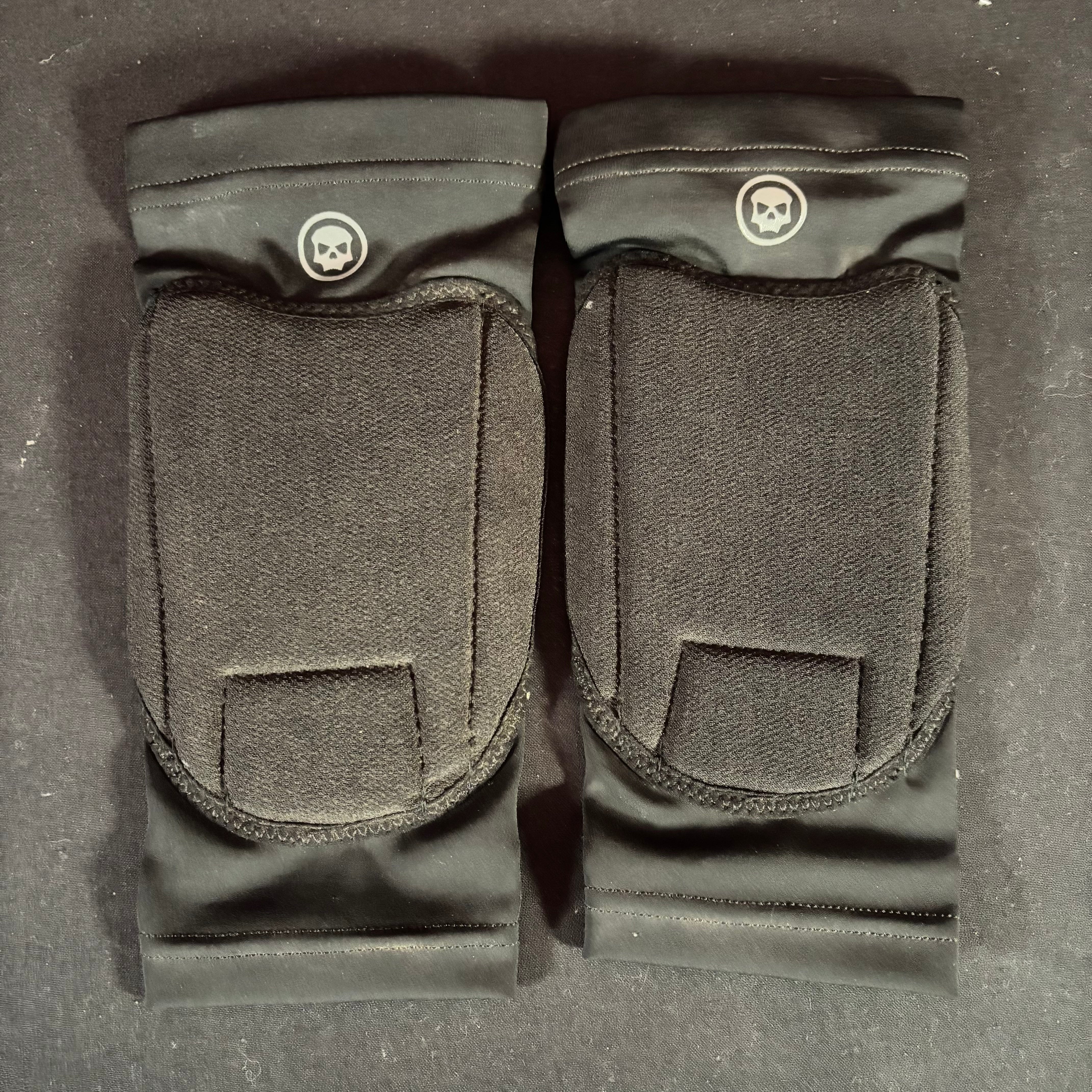 Used Infamous Pro DNA Knee Pads - Youth