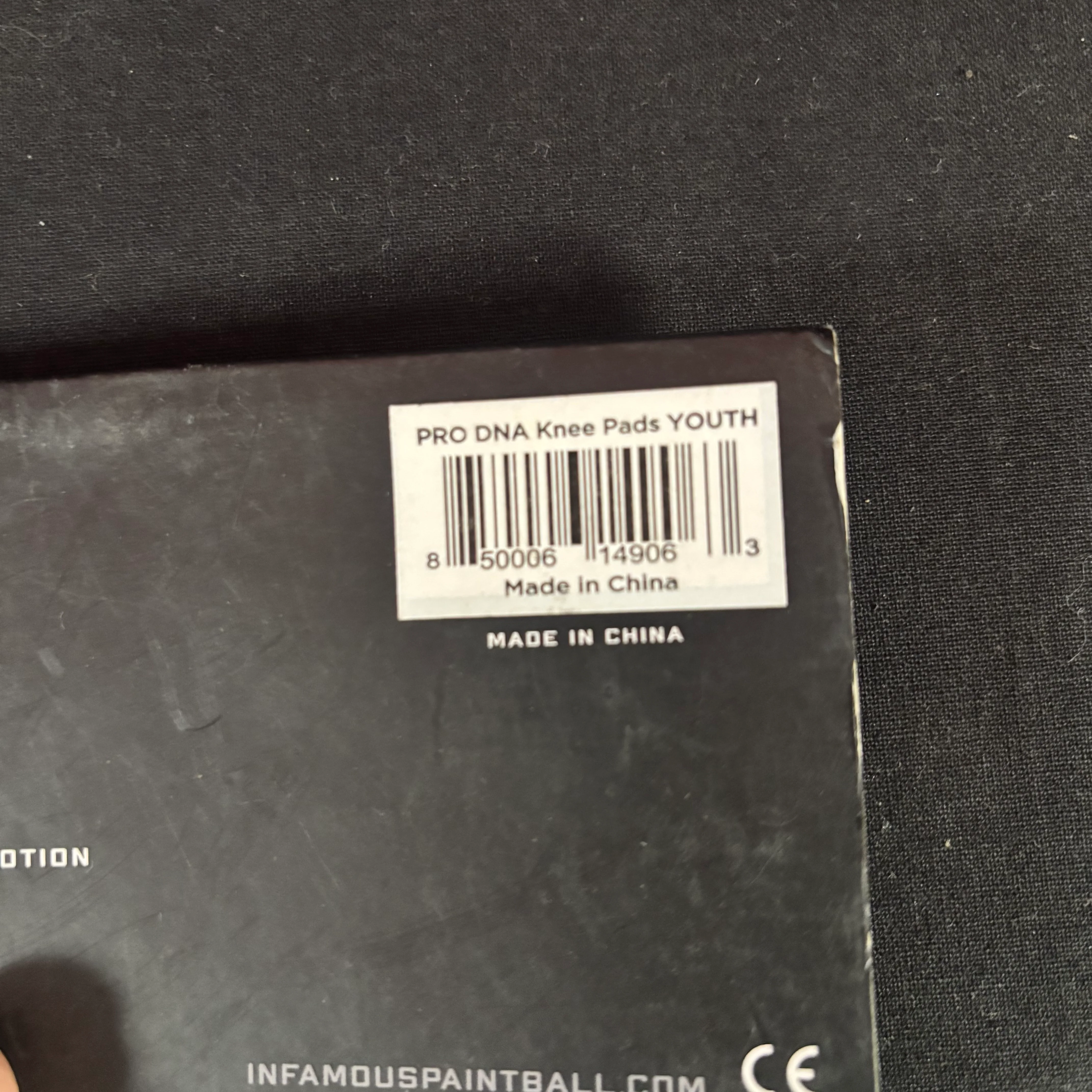 Used Infamous Pro DNA Knee Pads - Youth - Image 3