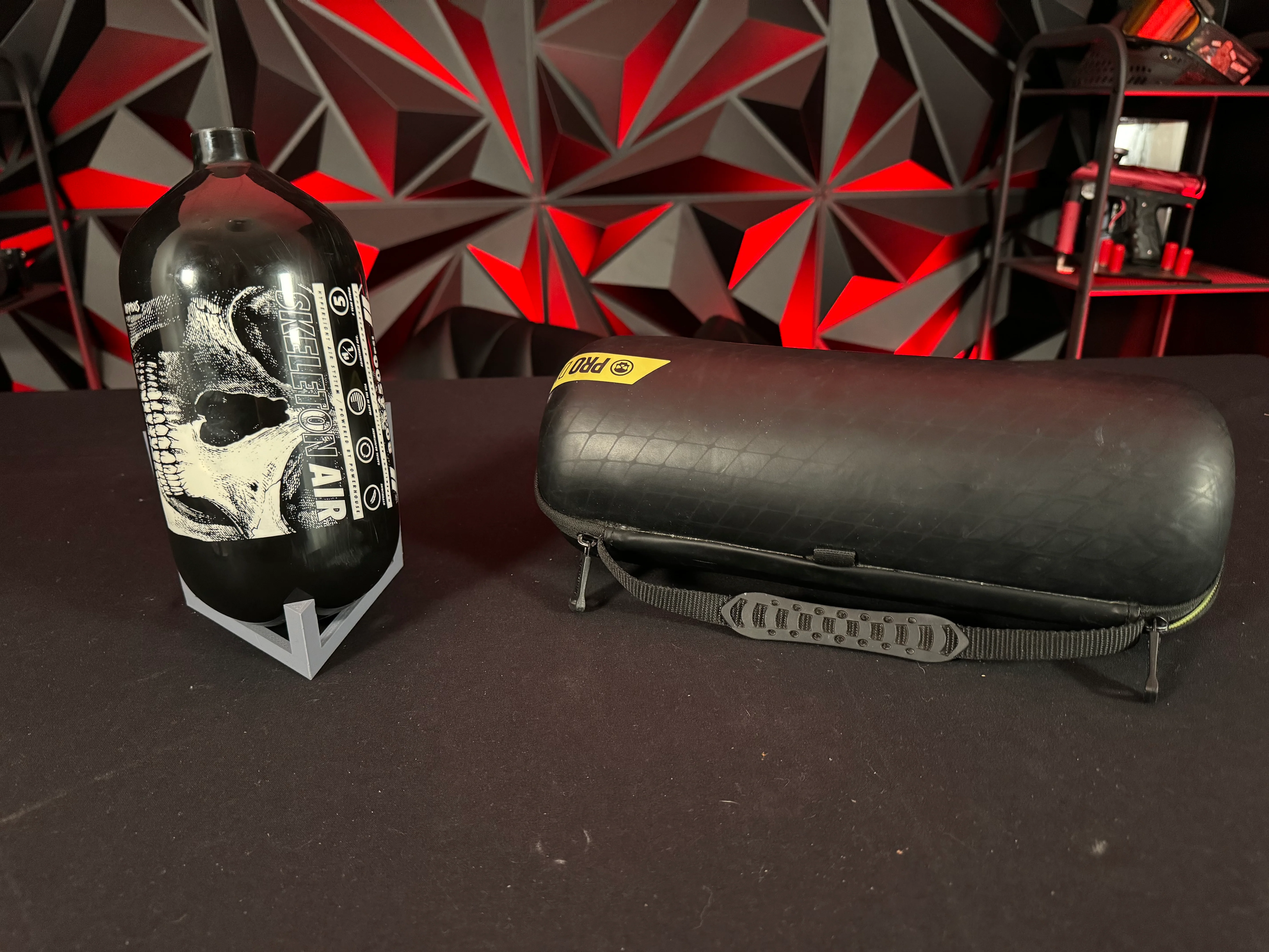 Used Infamous "Savage Skull" 80/4500 Paintball Tank - Black/White BOTTLE ONLY & Infamous Tank Case - Image 3