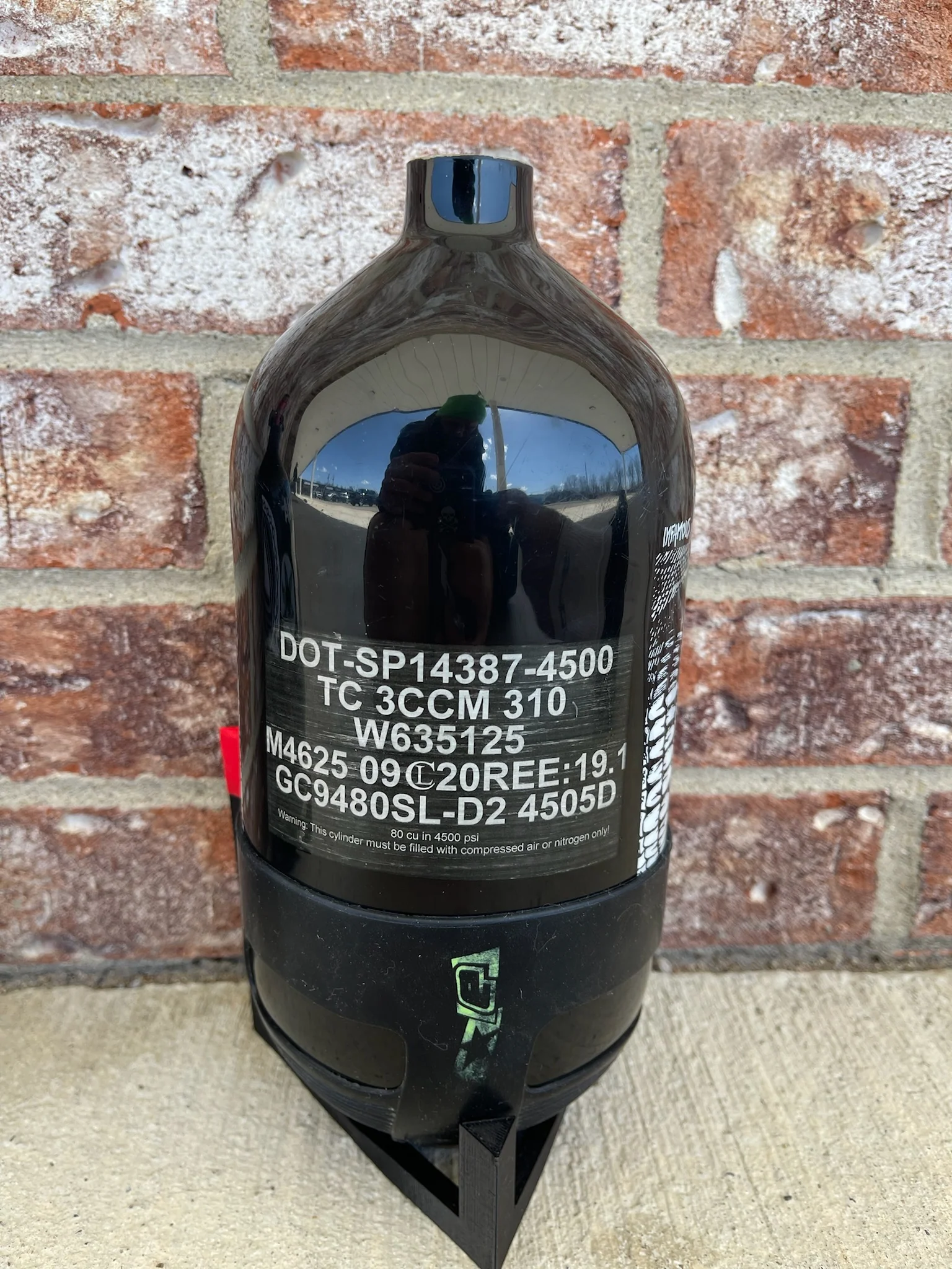 Used Infamous Savage Skull 80/4500 Paintball Tank- Black/White - Bottle Only - Exalt/PE Tank Grip - Image 2