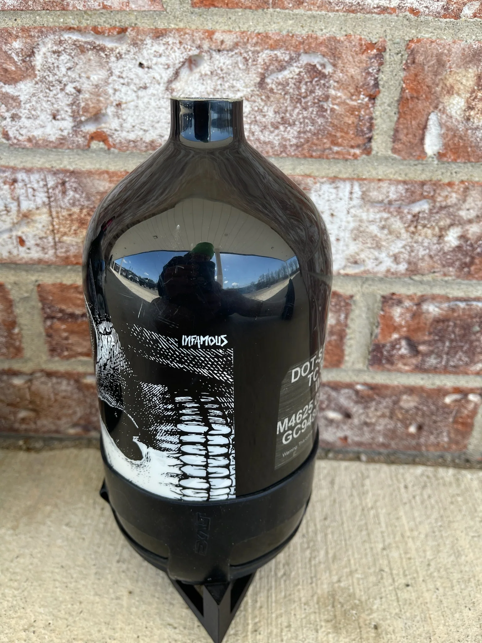 Used Infamous Savage Skull 80/4500 Paintball Tank- Black/White - Bottle Only - Exalt/PE Tank Grip - Image 3