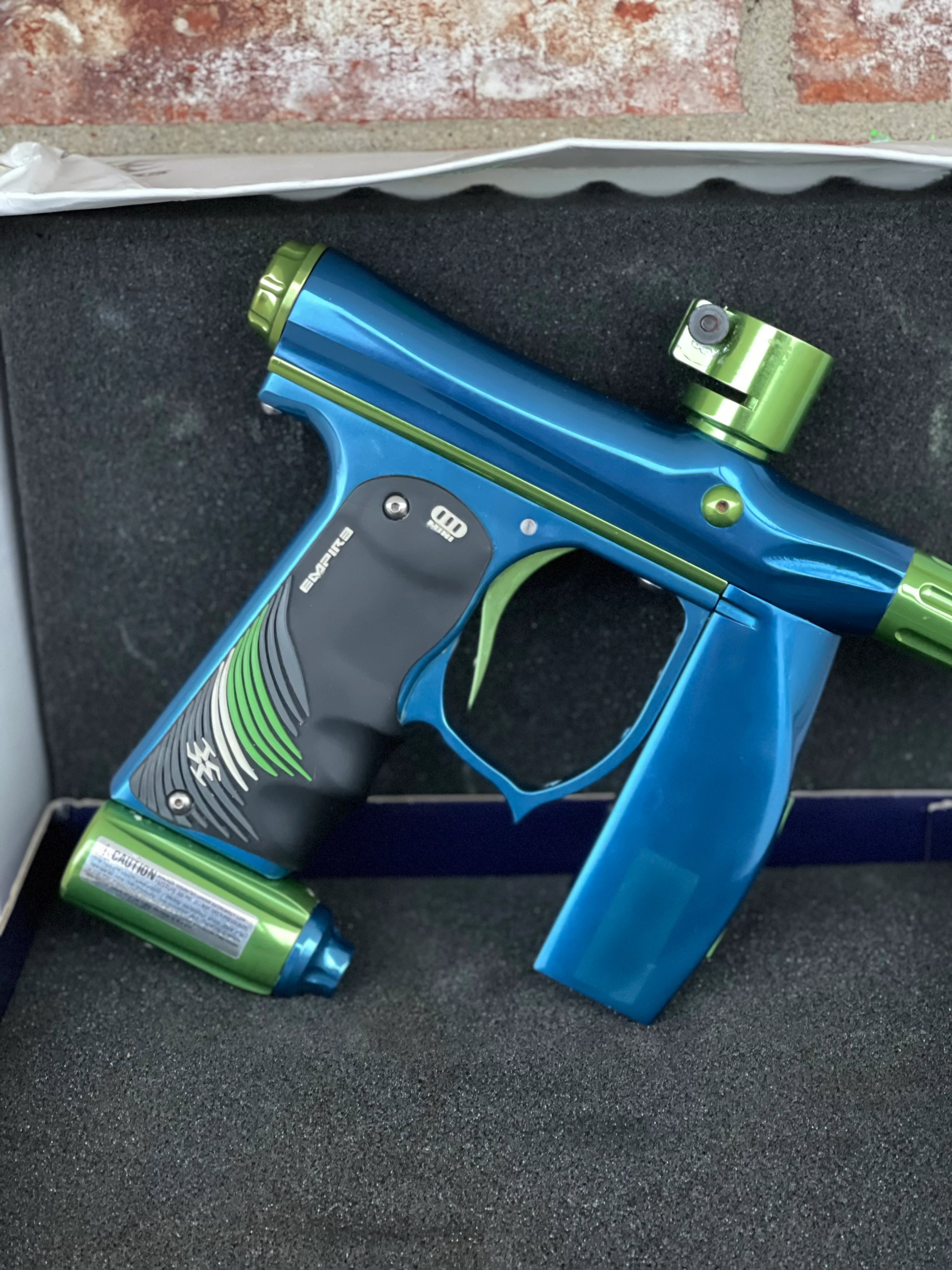 Used Invert Mini Paintball Gun- Blue/Green - Image 5