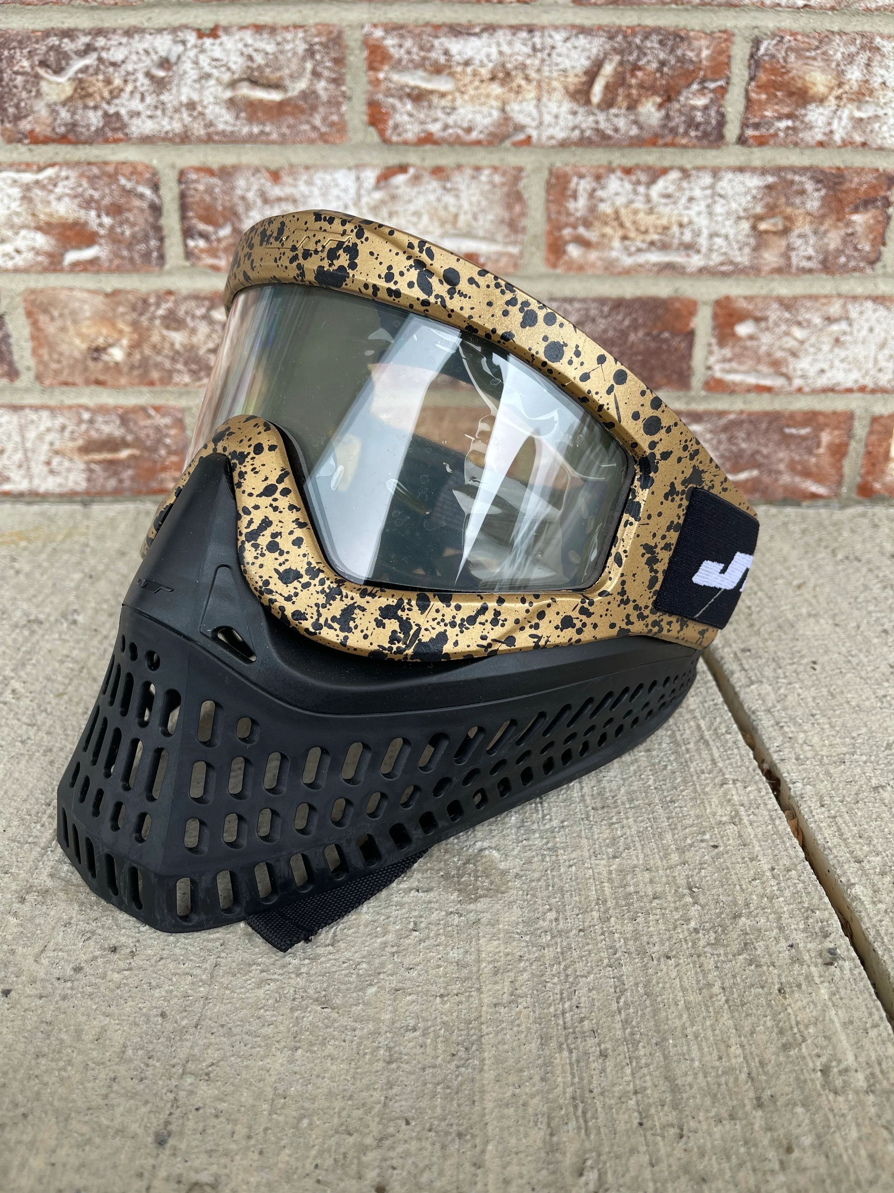 Used JT Proflex X Paintball Mask - Black / Gold - Image 3
