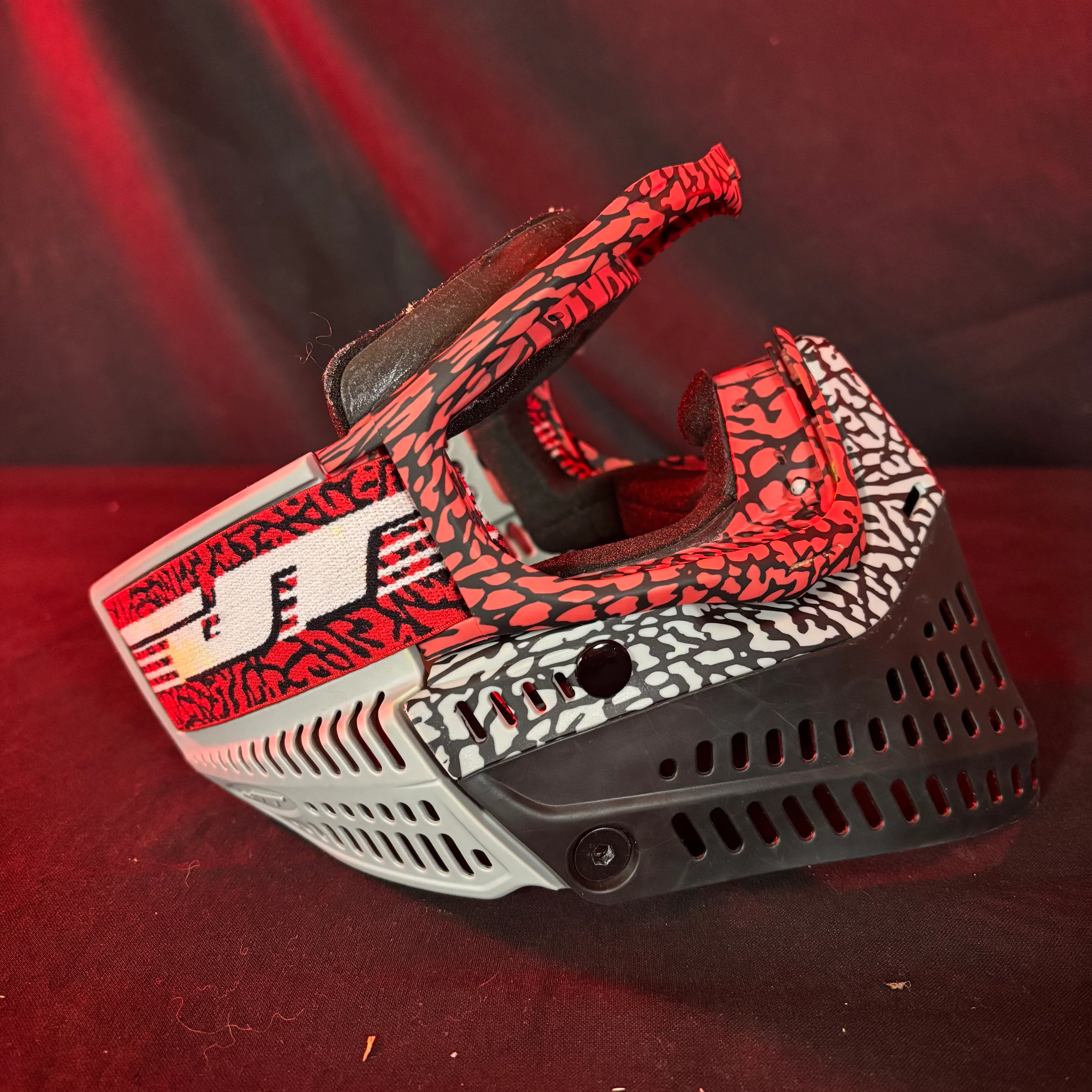 Used JT Spectra Proflex Paintball Mask - Red/Grey Camo - Image 2