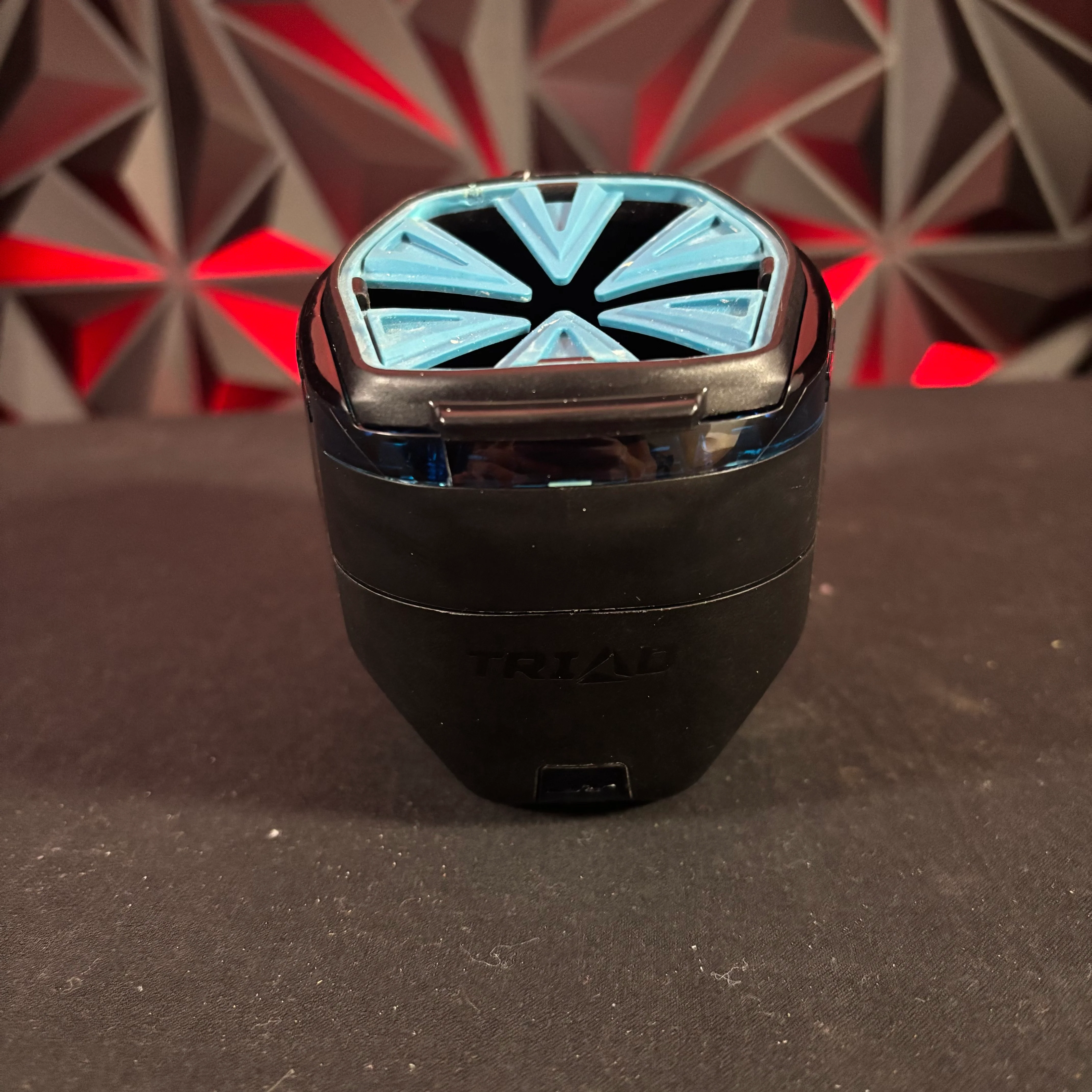 Used JT Triad Paintball Loader - Black/Blue - Image 3