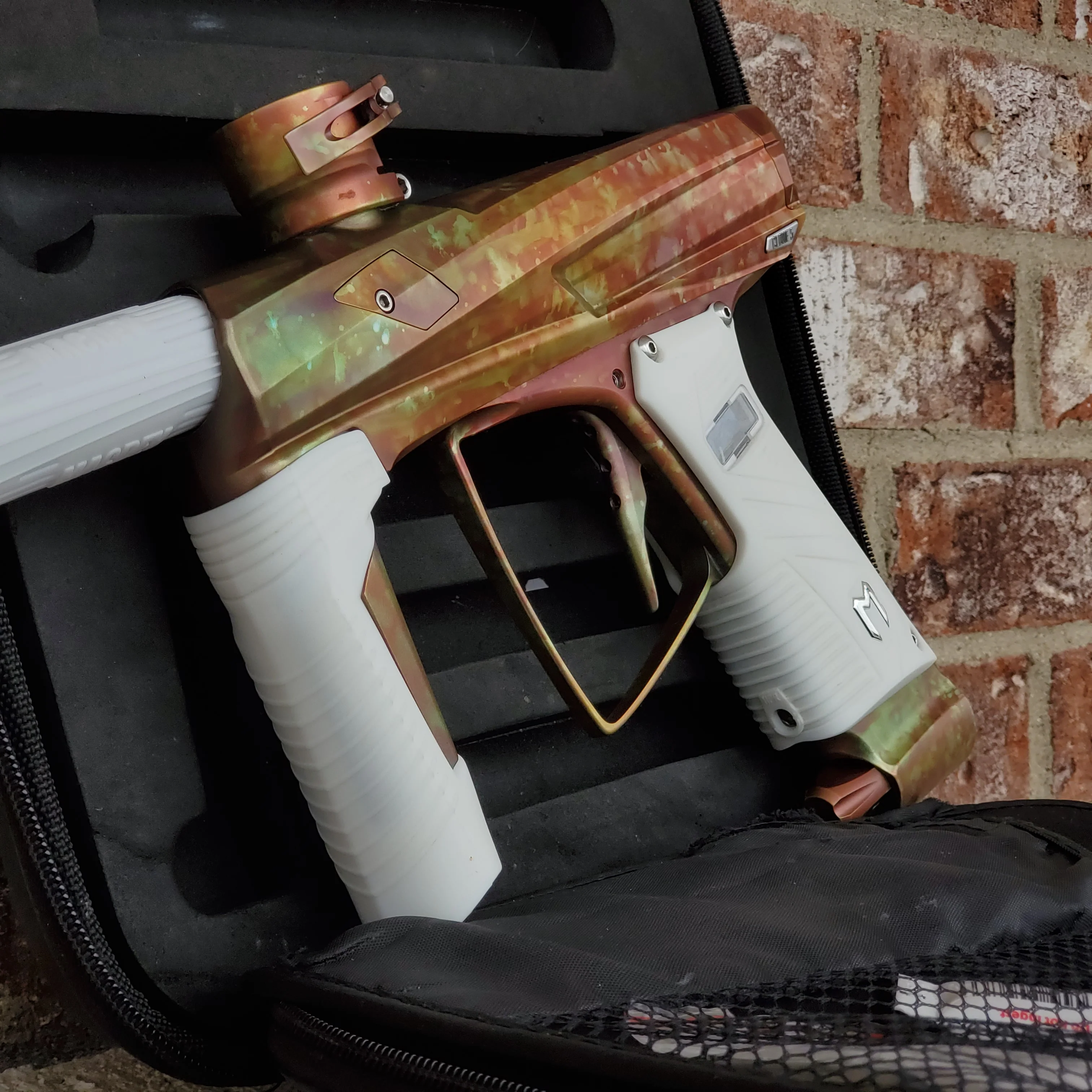 Used MacDev Clone 5 Paintball Gun - Red / Green Fire Fade - Image 4