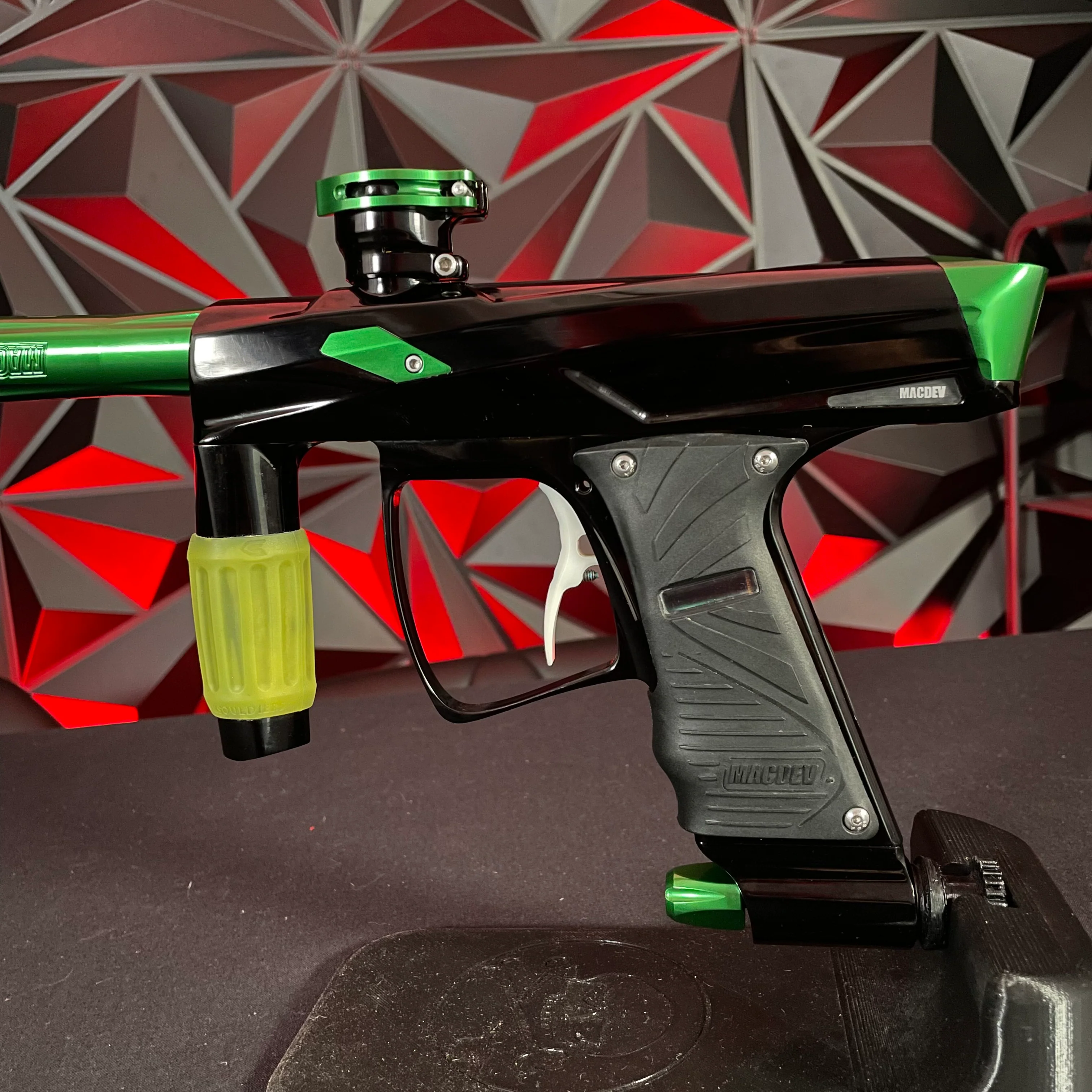 Used MacDev GTI Paintball Gun - Black/Green w/White Scythe Trigger - Image 2