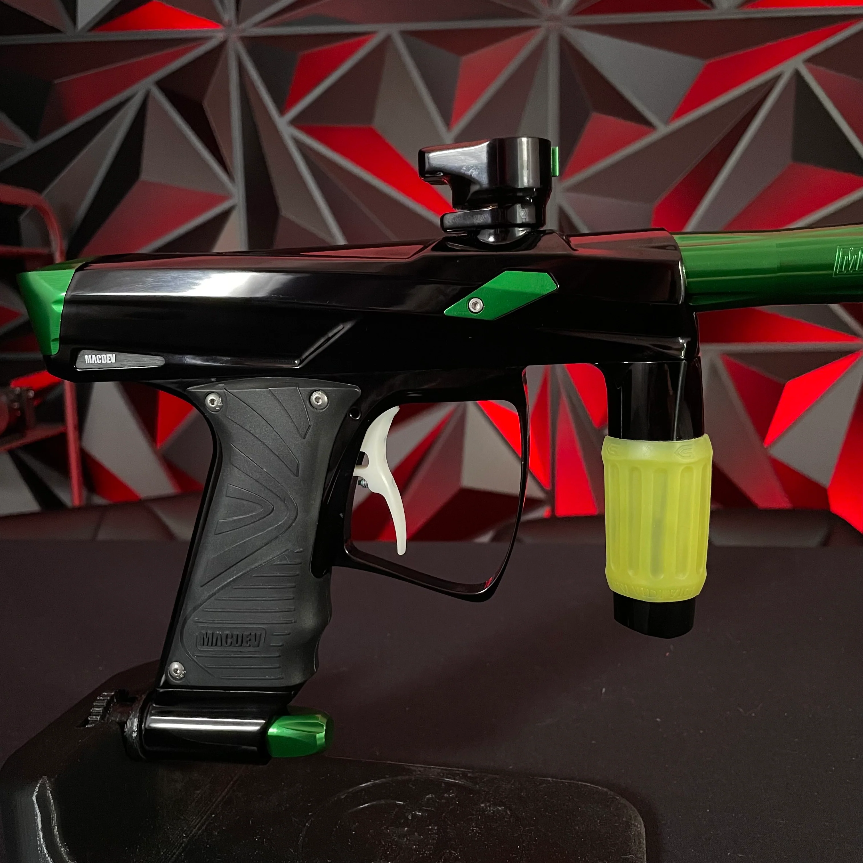 Used MacDev GTI Paintball Gun - Black/Green w/White Scythe Trigger - Image 3