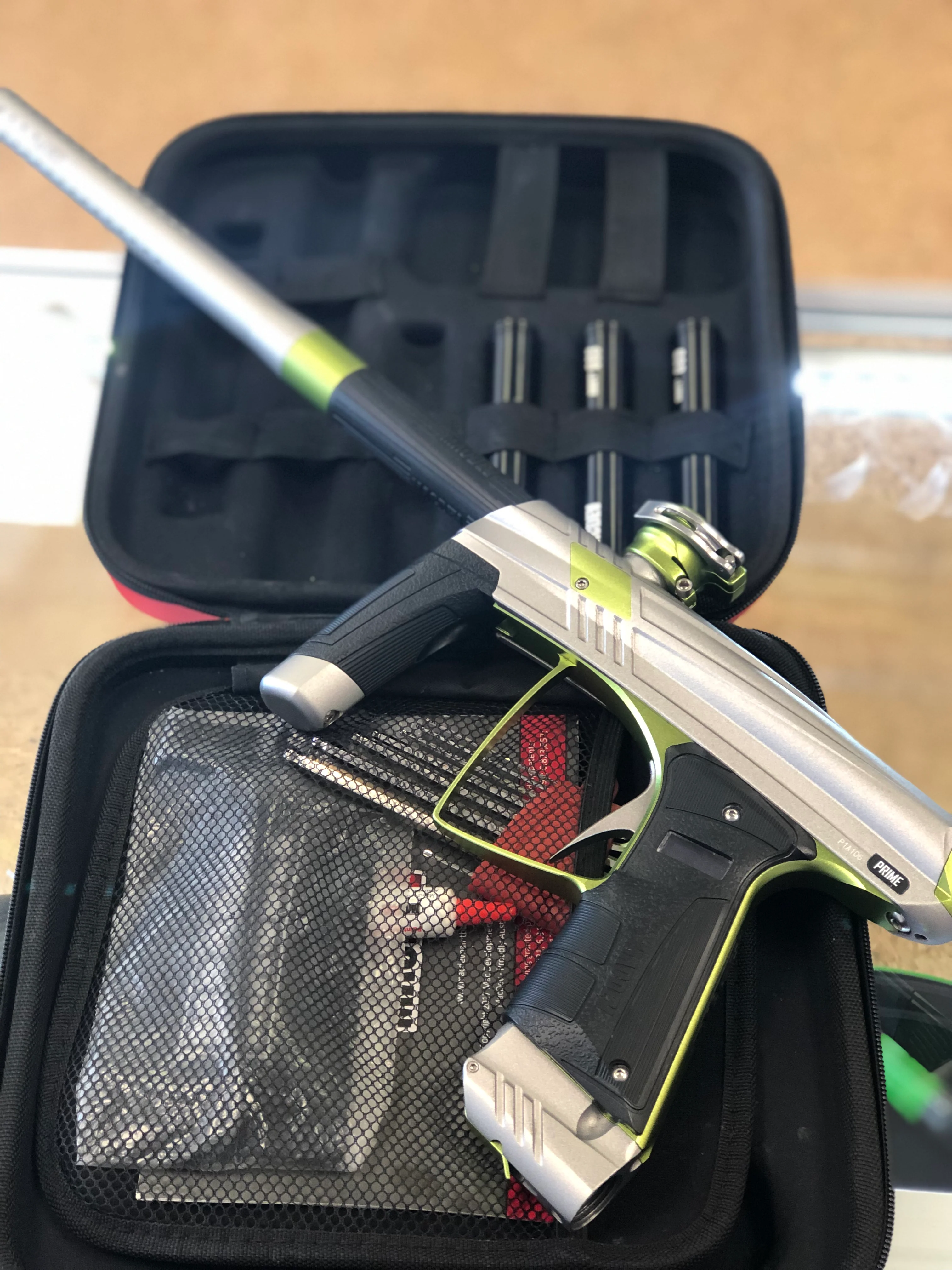 USED MacDev Prime - Dust Silver/Green - Image 3