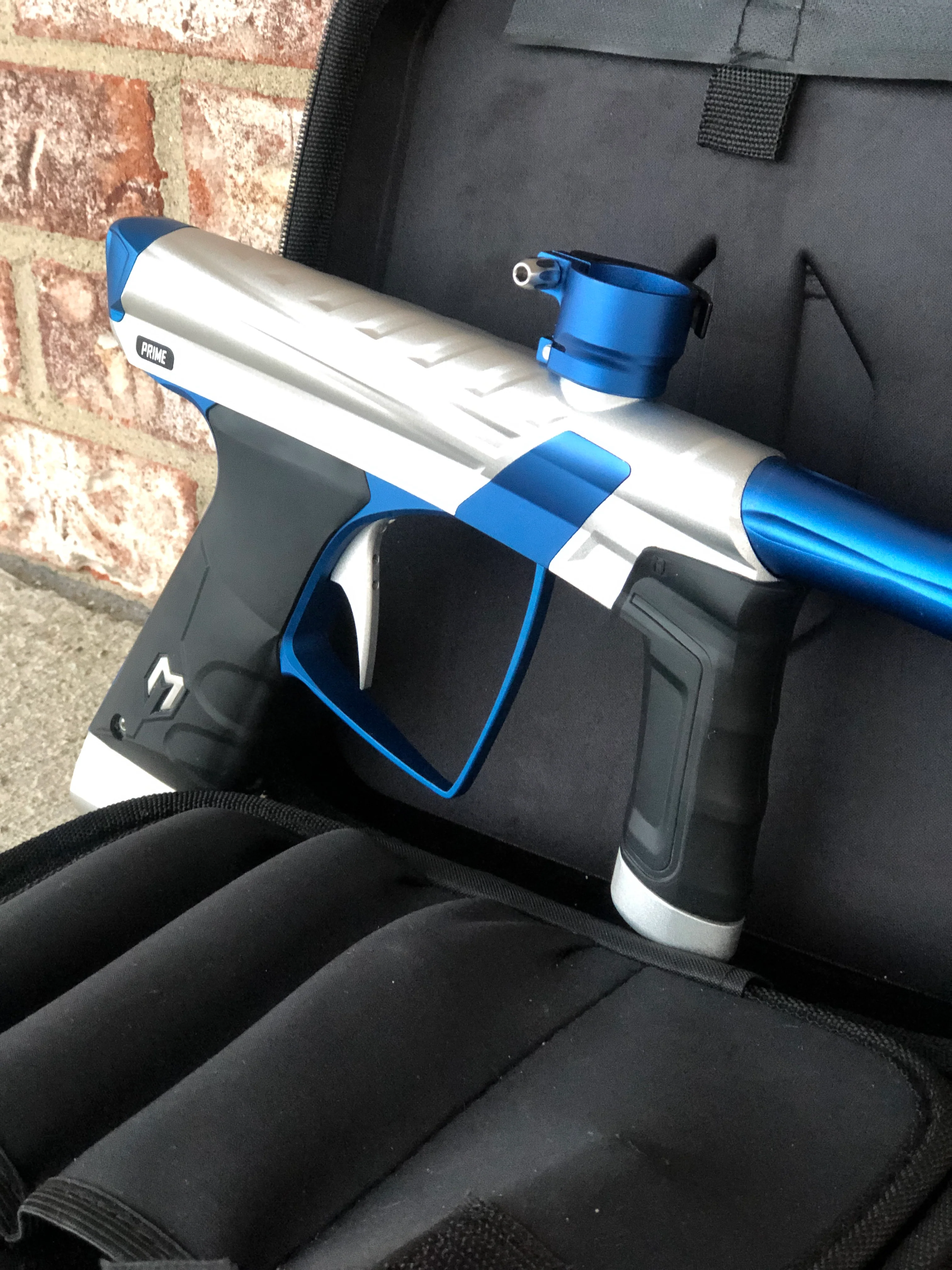 Used MacDev Prime XTS Paintball Gun - Silver/Blue - Image 2