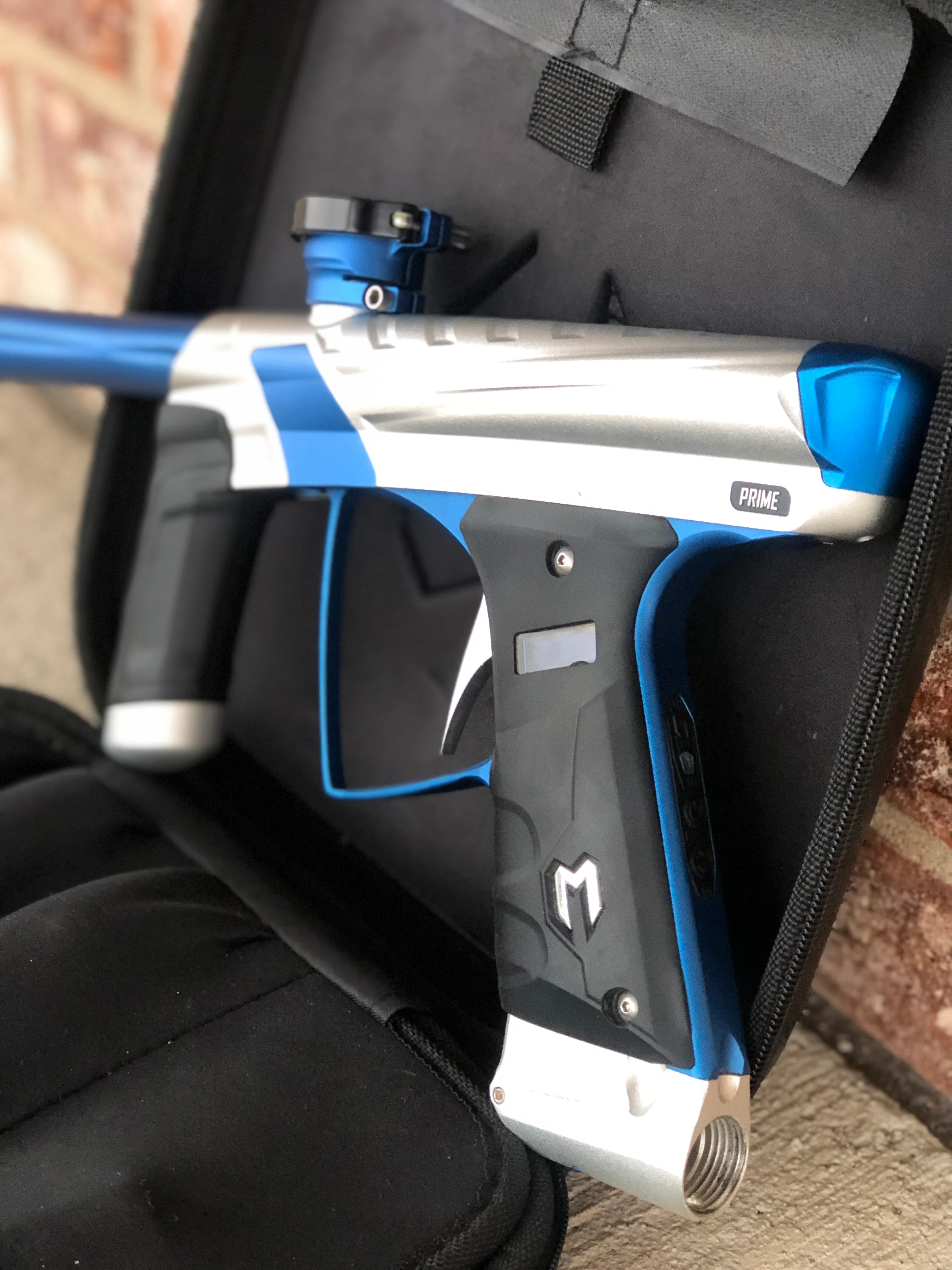 Used MacDev Prime XTS Paintball Gun - Silver/Blue - Image 3