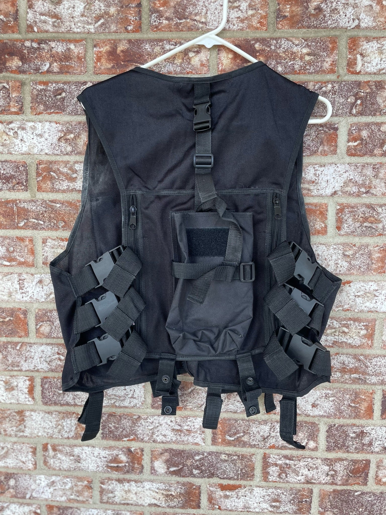 Used Maddog Tactical Mag Vest - Black - Image 2