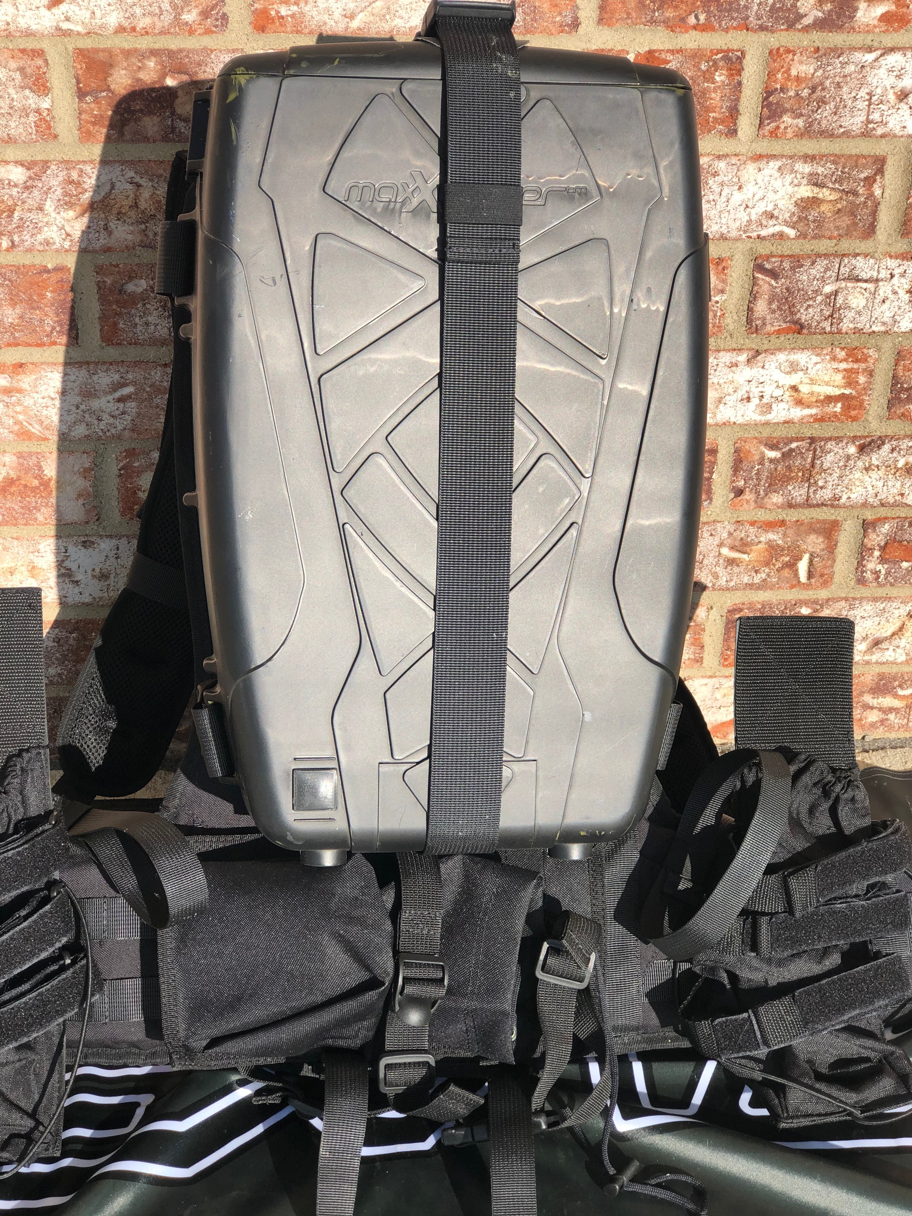 Used Maxxed Loader- Black - Image 3