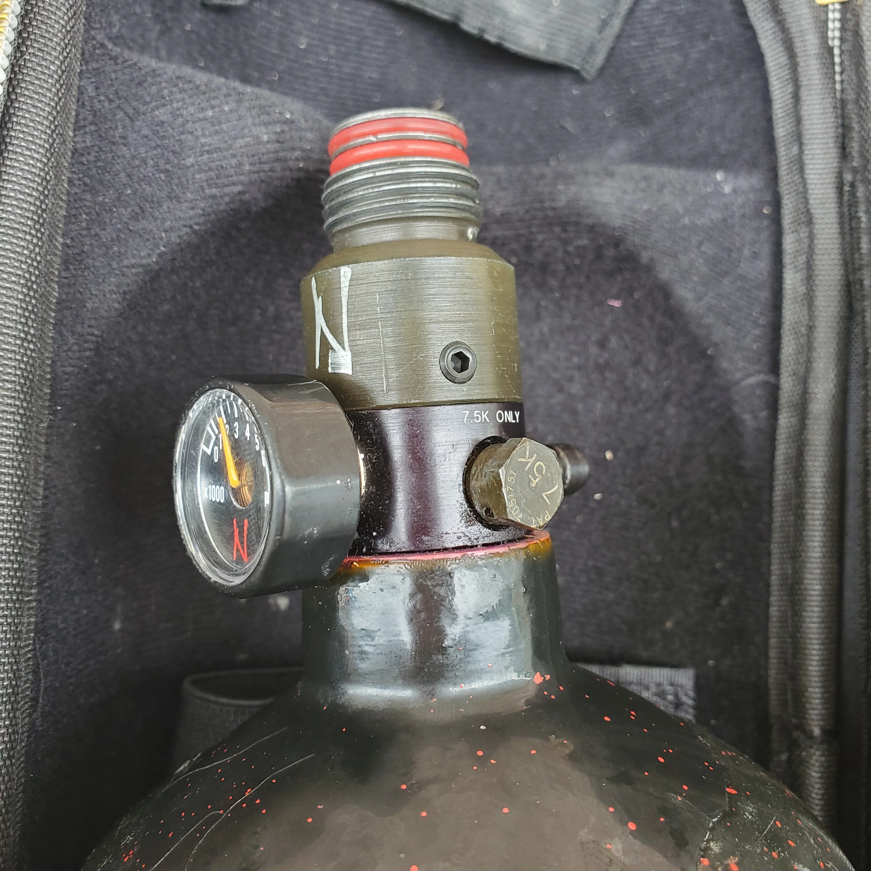 Used Ninja 48/4500 Paintball Tank- Black / Red Splash - Image 5