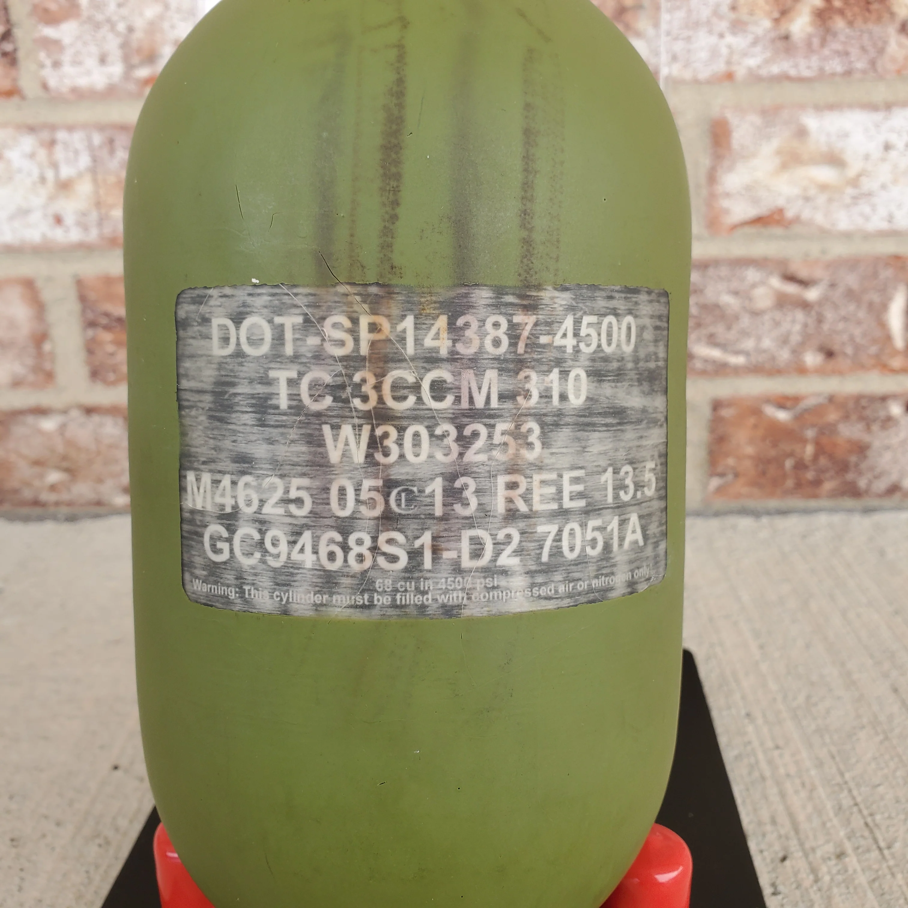 Used Ninja 68/4500 Paintball Tank - Image 3