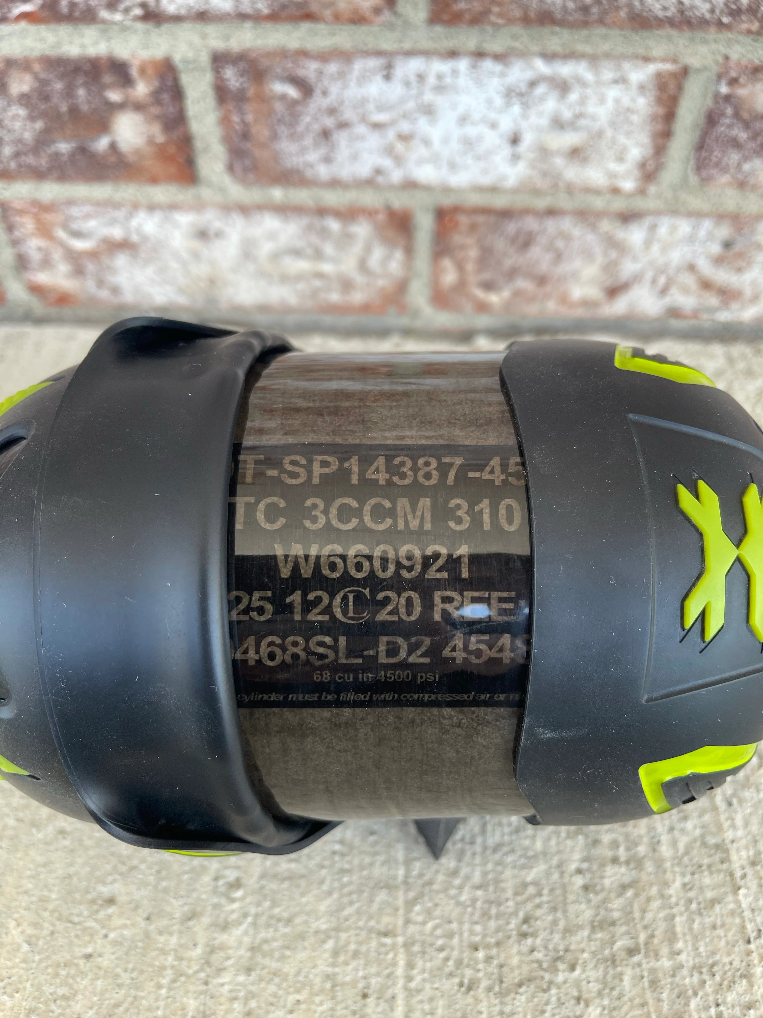 Used Ninja 68/4500 Paintball Tank - Grey Ghost w/ ProV2 Reg - Image 2