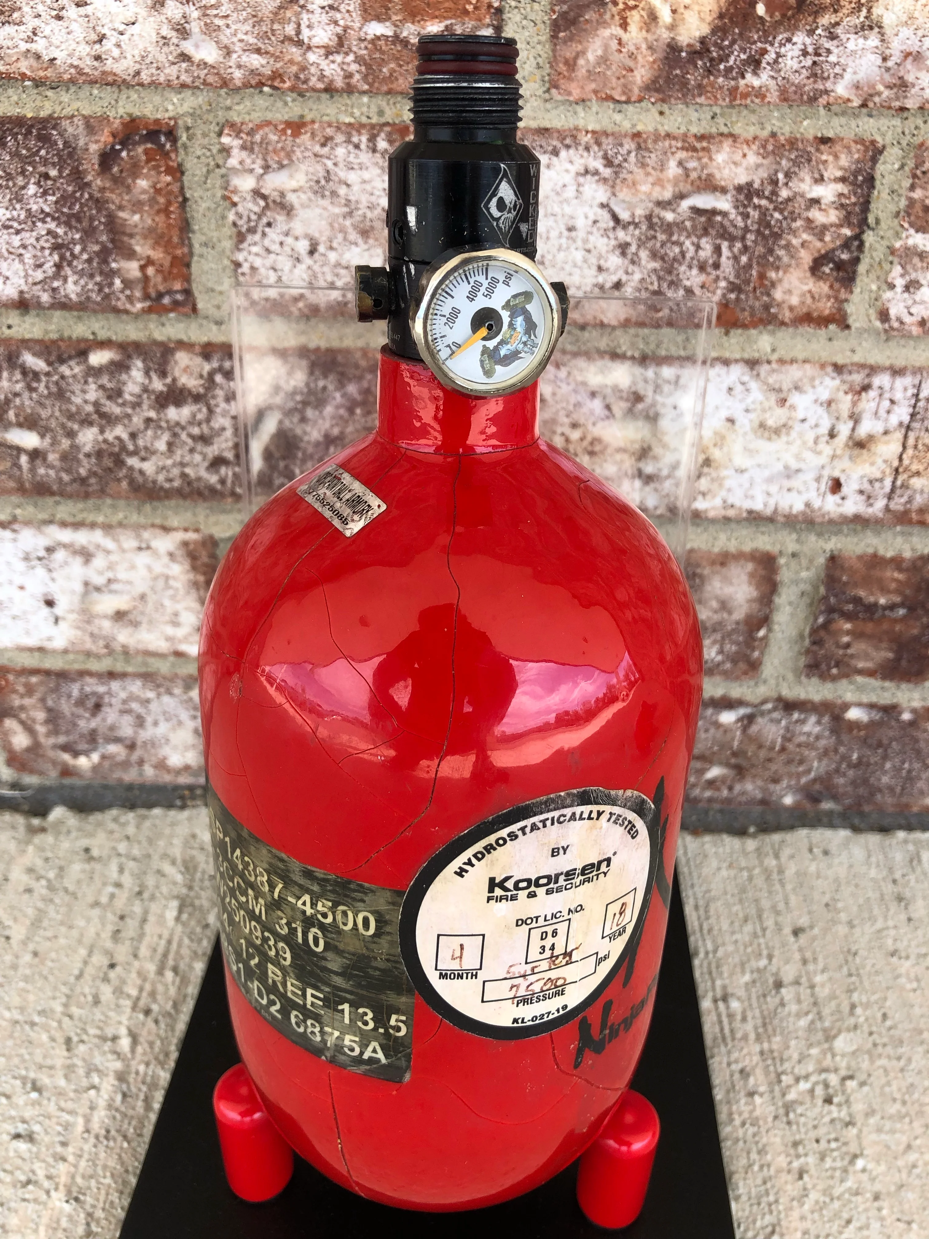 Used Ninja 68/4500 Paintball Tank - Red - Image 2
