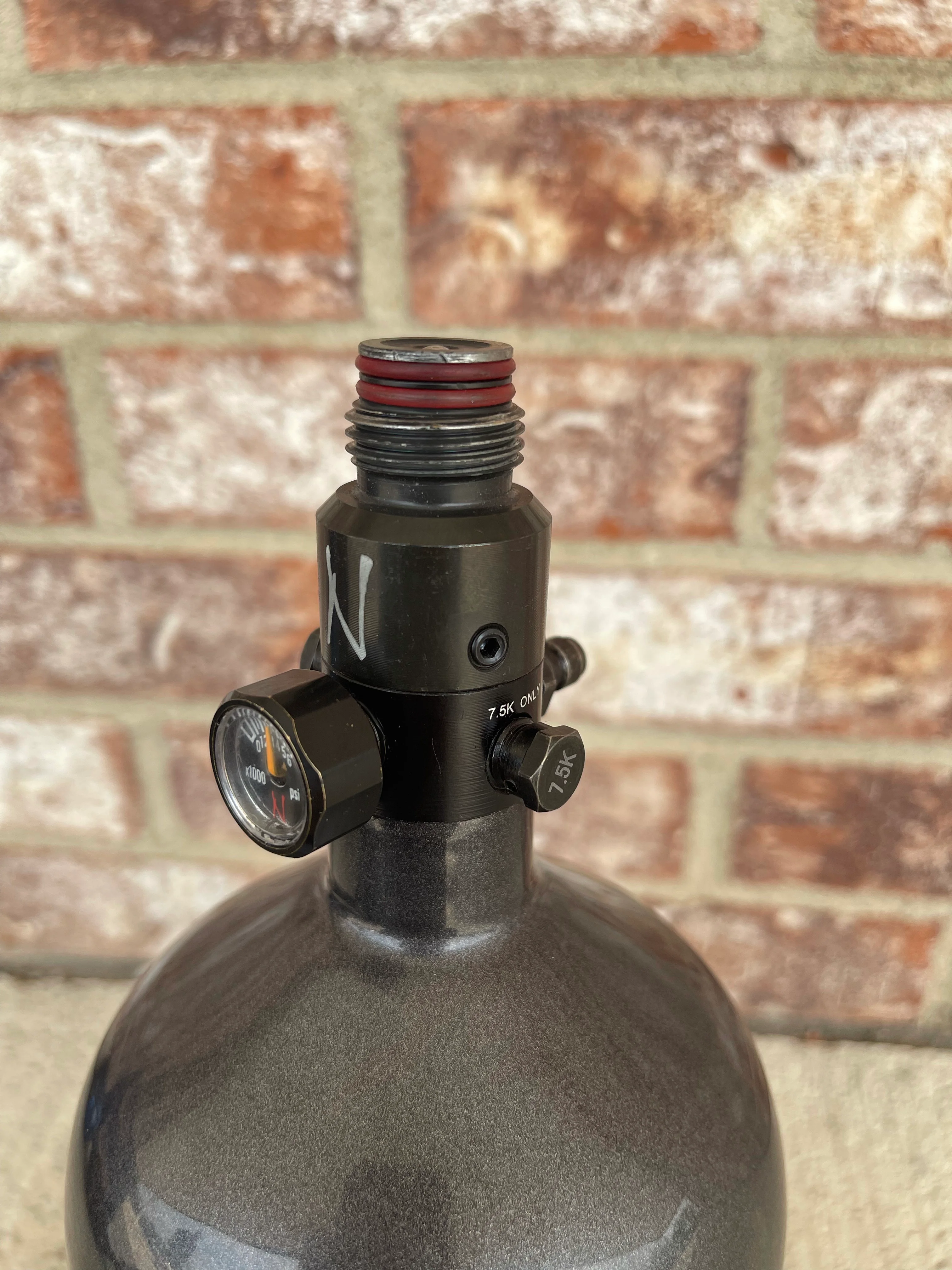 Used Ninja 77/4500 Paintball Tank - Silver - Image 3