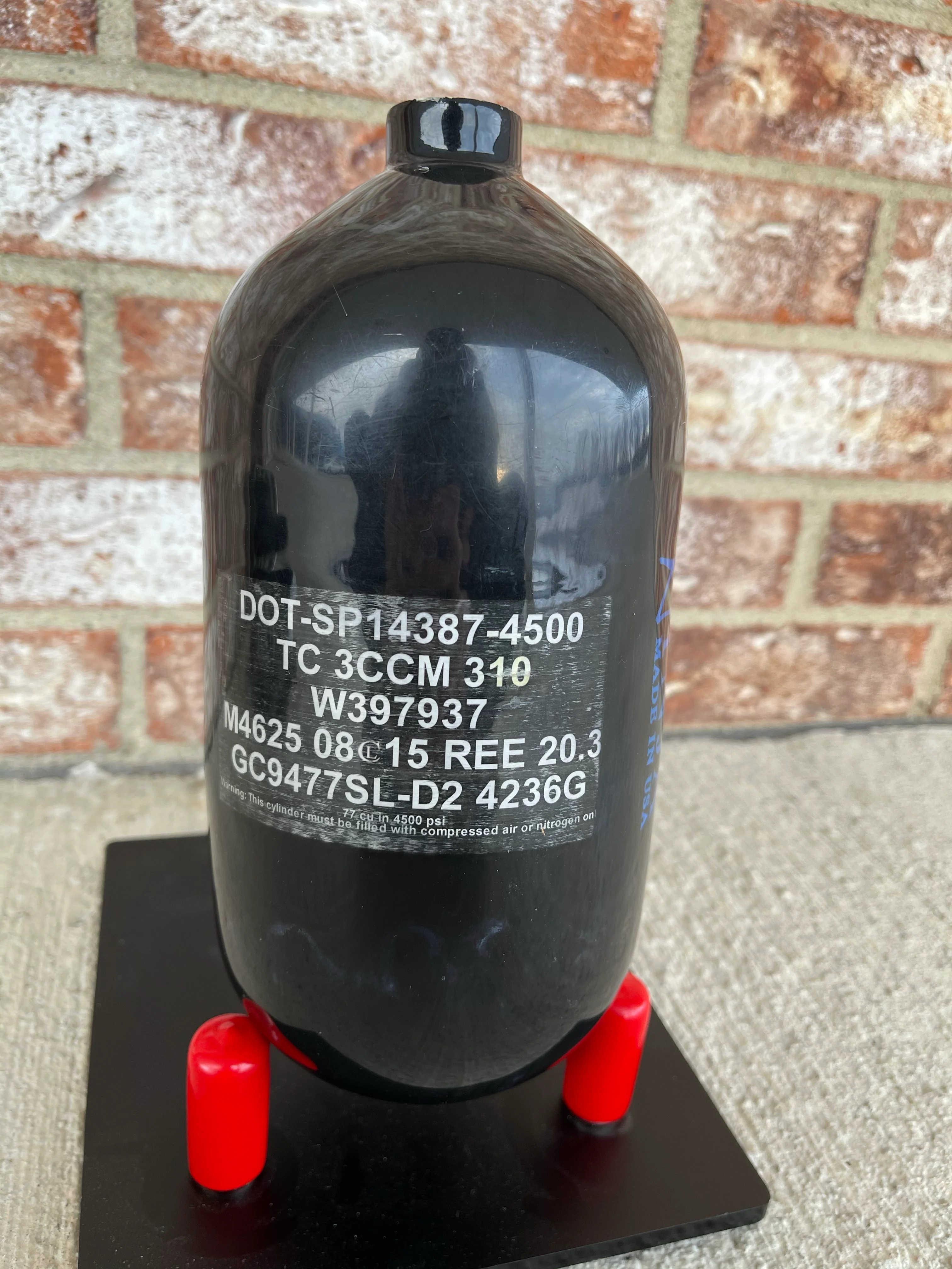 Used Ninja 77 SL Paintball Tank - Black / Blue - Image 2