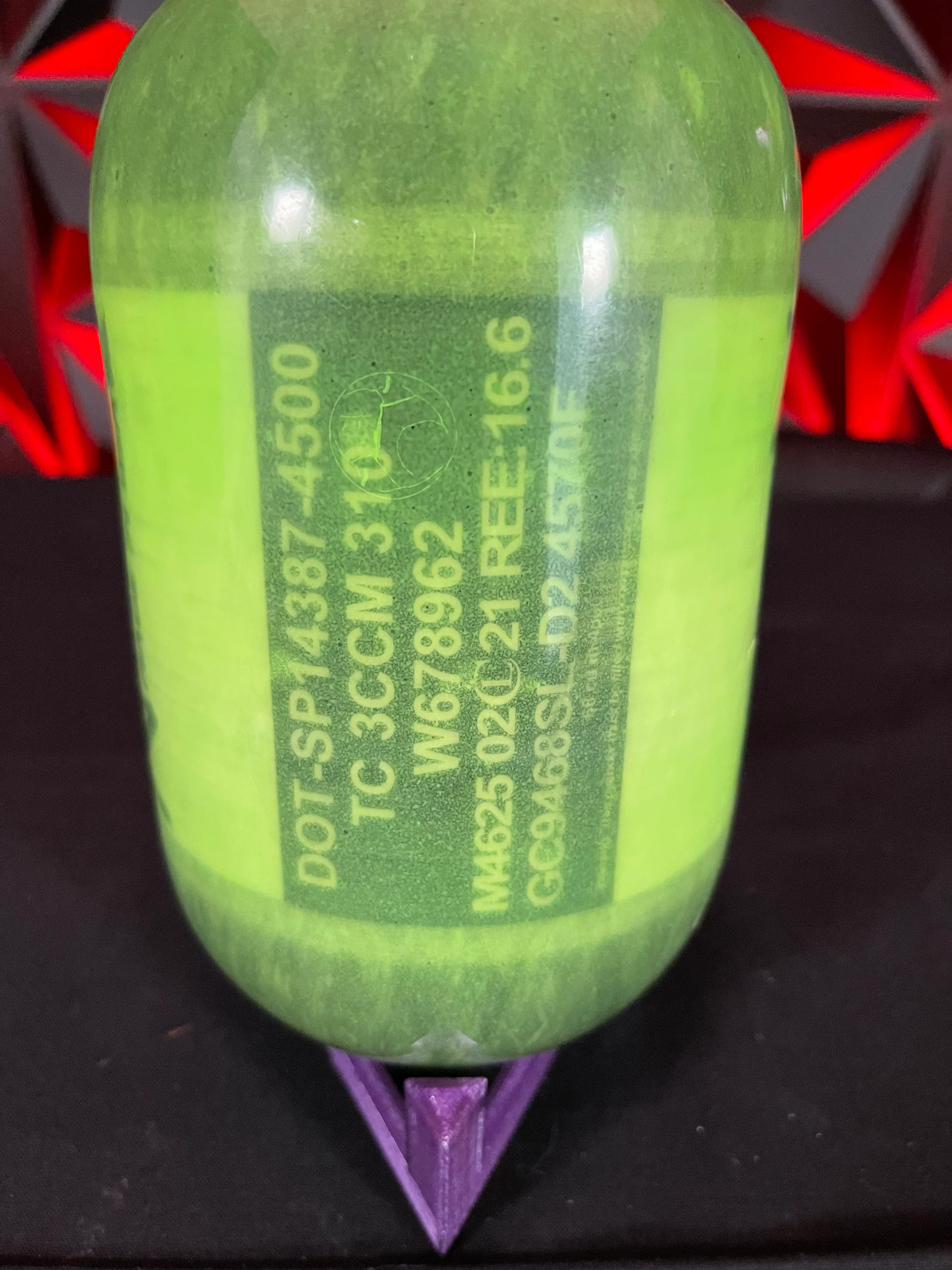 Used Ninja Lite 68/4500 Paintball Tank - Lime - Image 4