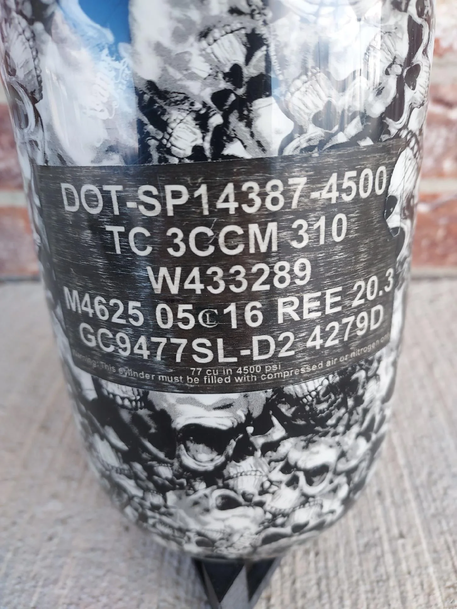 Used Ninja SL 77/4500 Paintball Tank- Skulls -Ninja ProV2 Regulator - Image 2